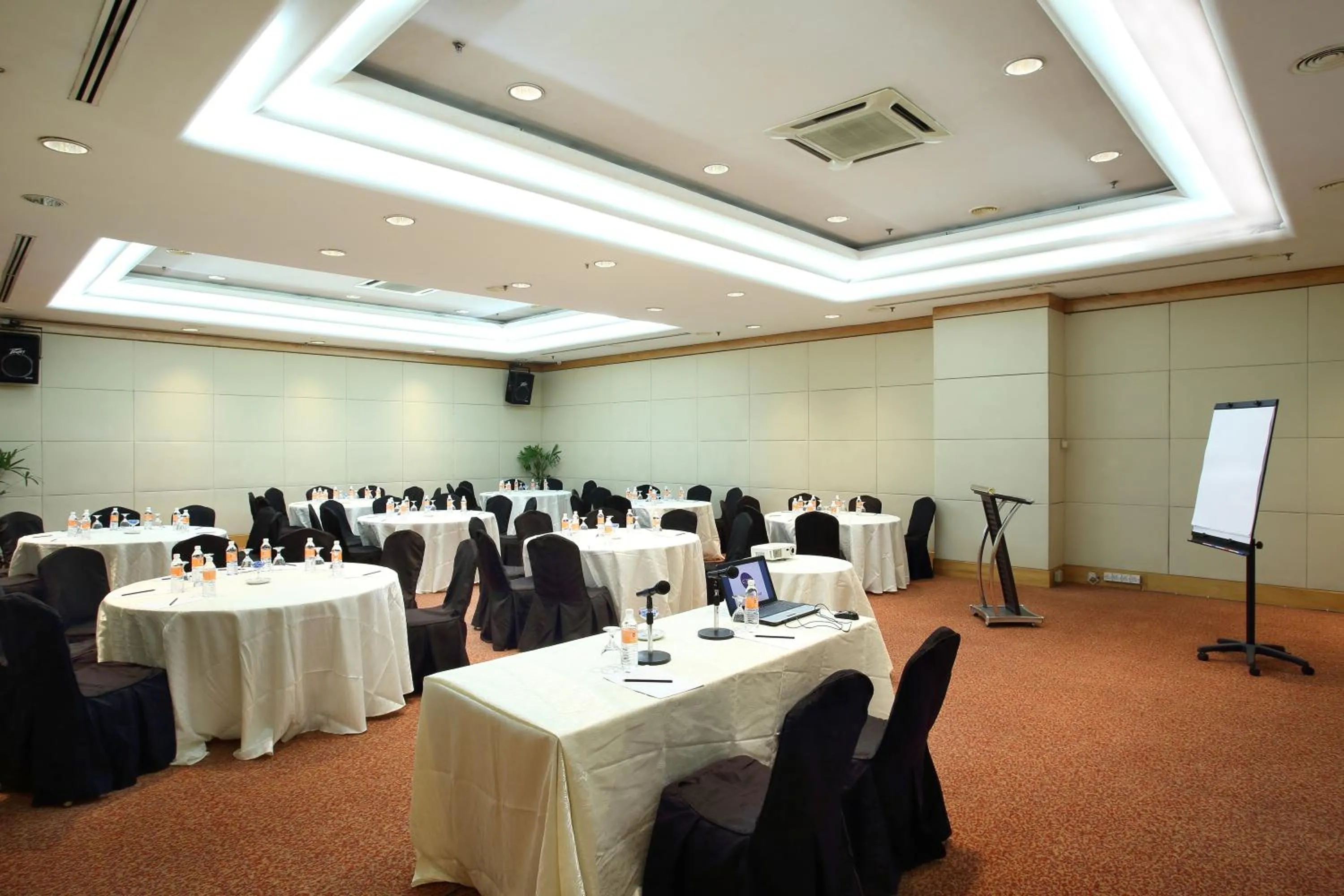 Business facilities in Corus KLCC