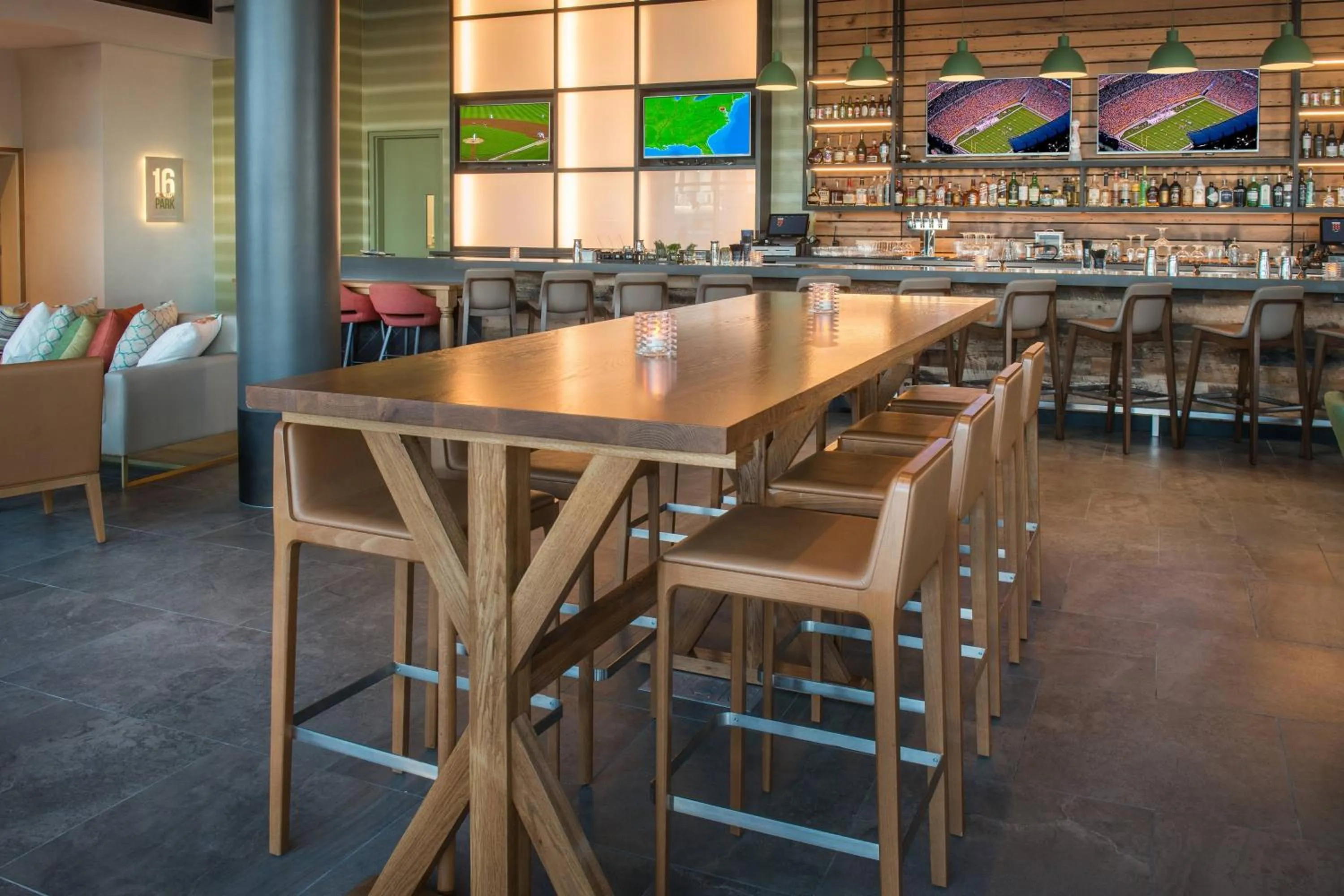 Lounge or bar in Residence Inn by Marriott Baltimore at The Johns Hopkins Medical Campus