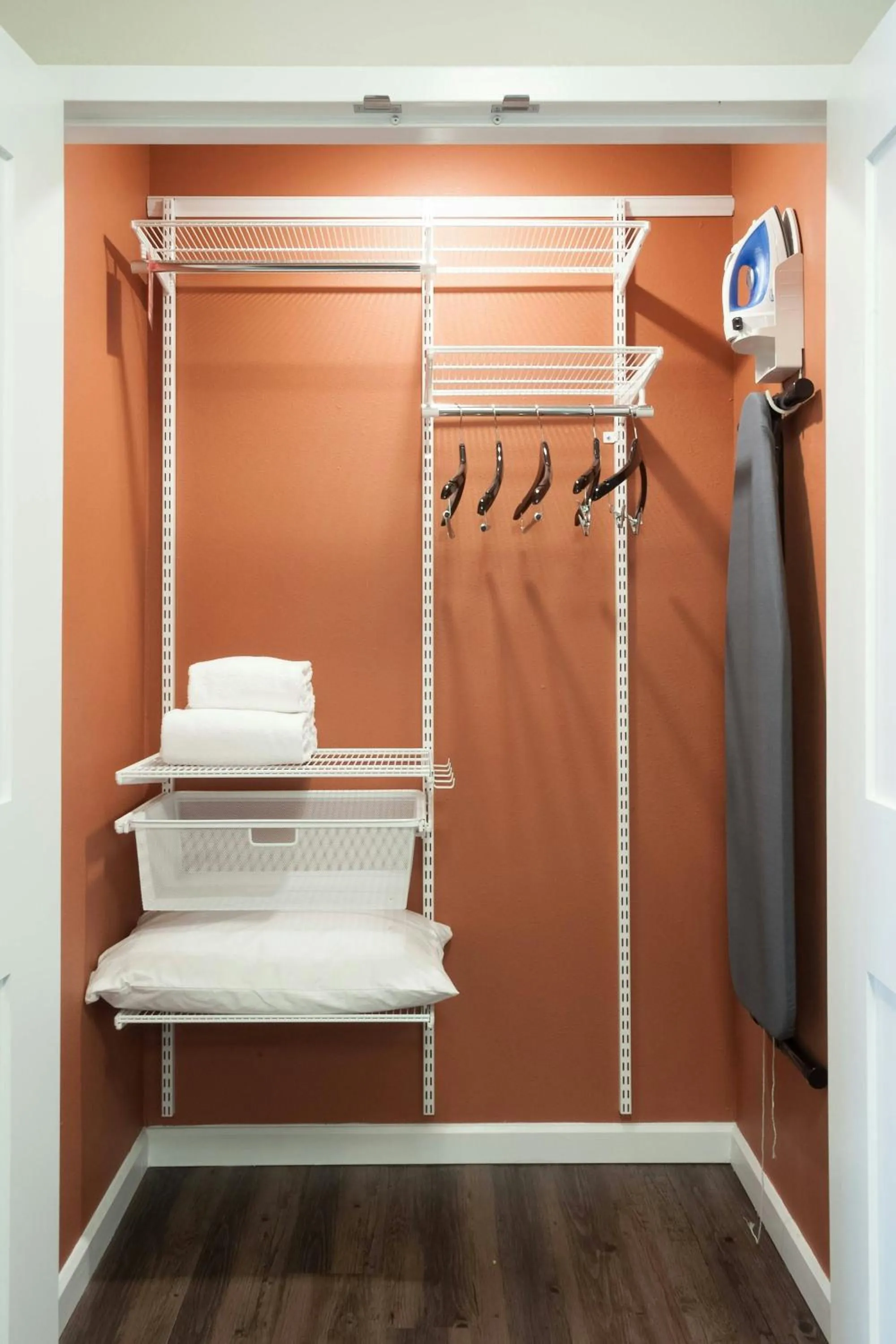 Photo of the whole room in TownePlace Suites by Marriott Charleston Airport/Convention Center