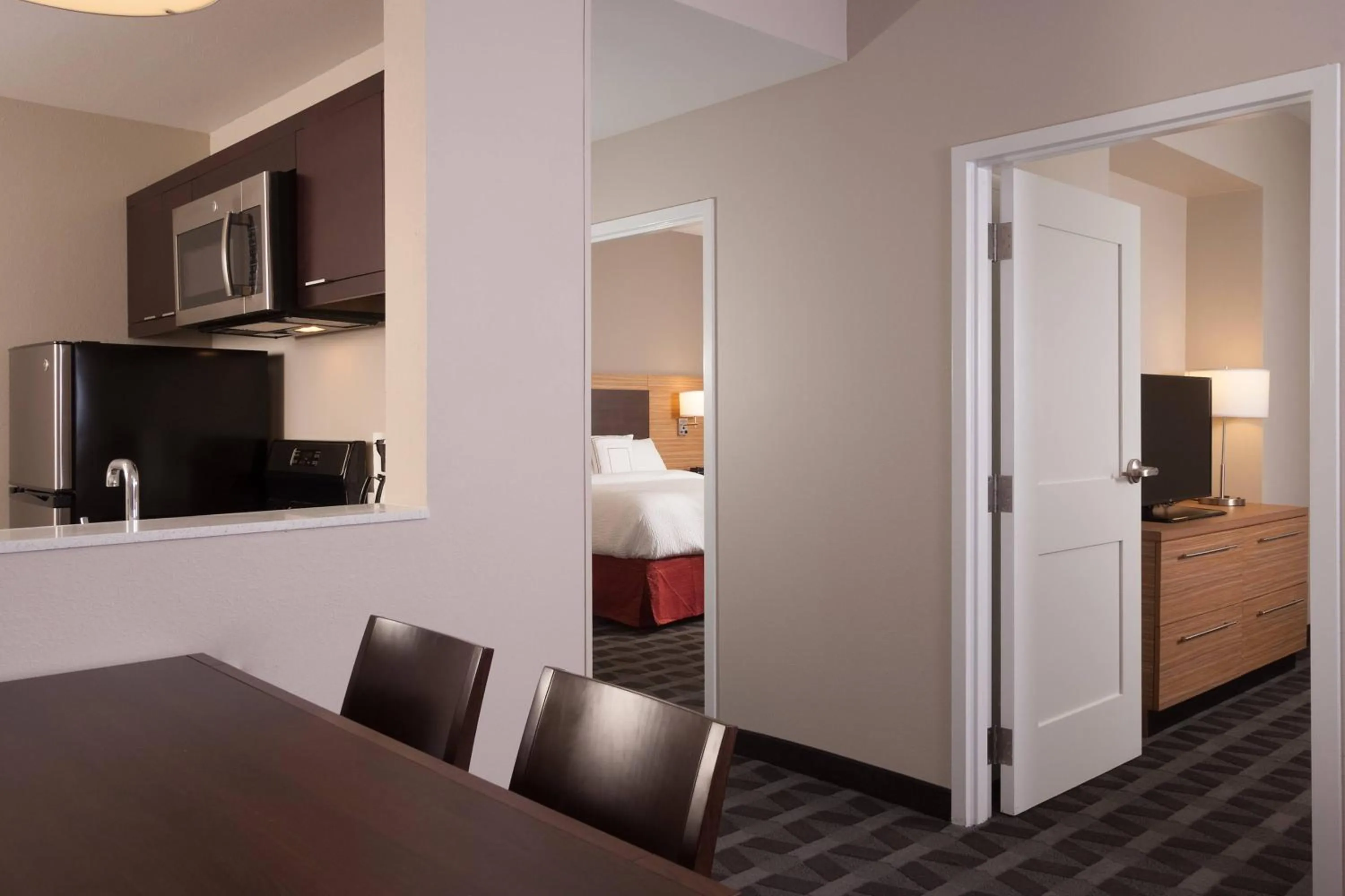Bedroom, Bed in TownePlace Suites by Marriott Charleston Airport/Convention Center