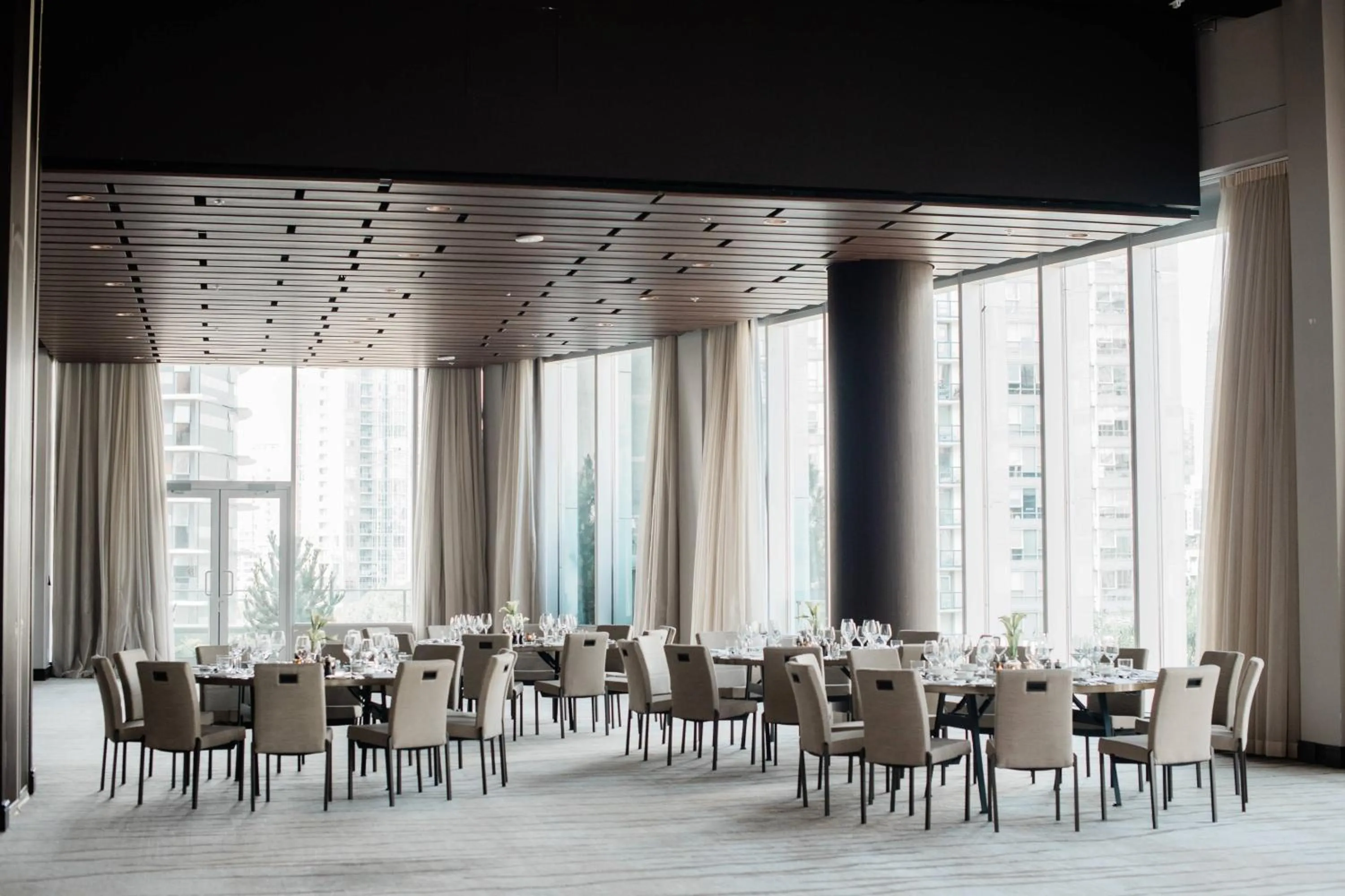 Lobby or reception in JW Marriott Parq Vancouver