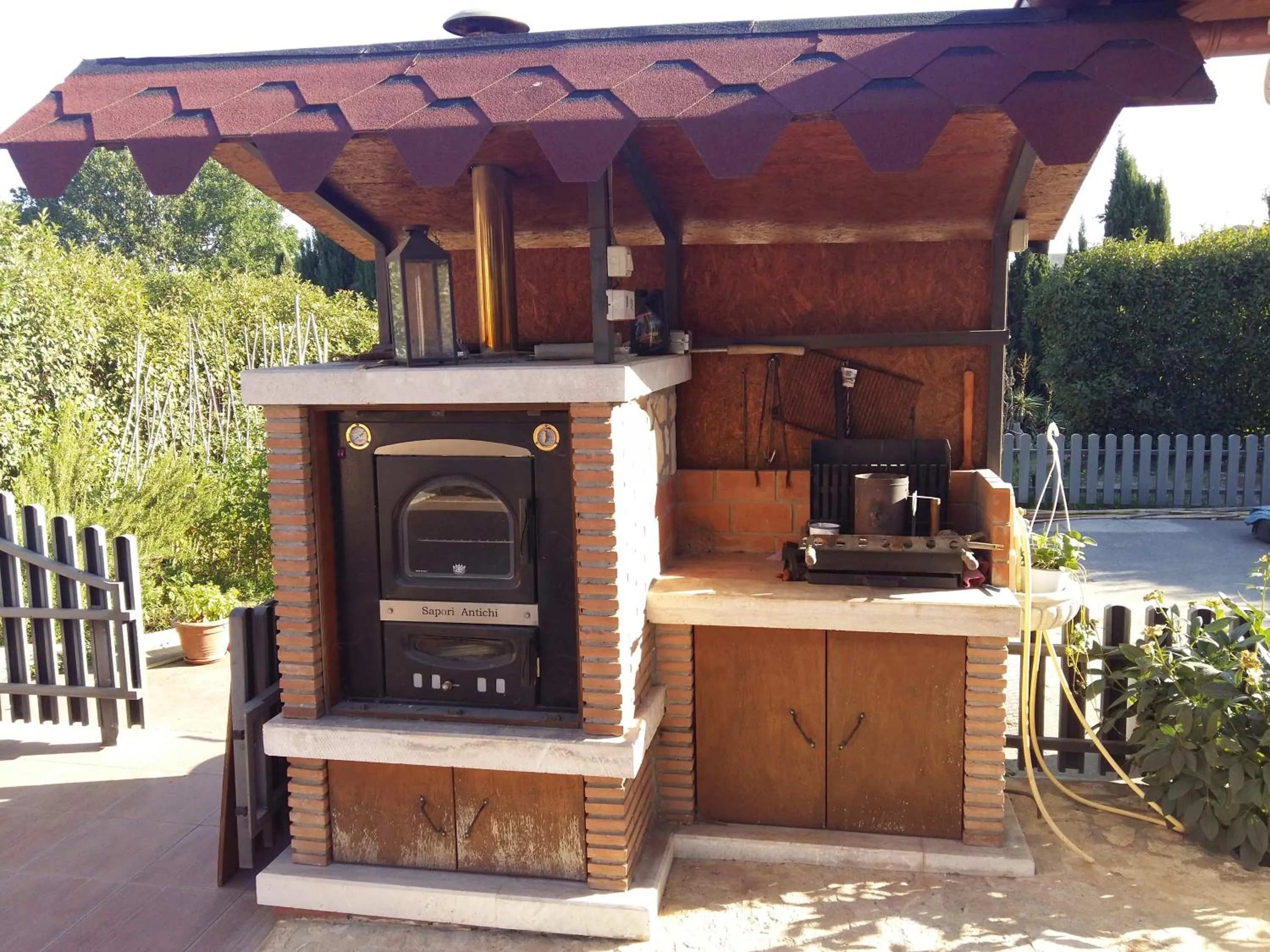 BBQ facilities in B&B Villa Roberta