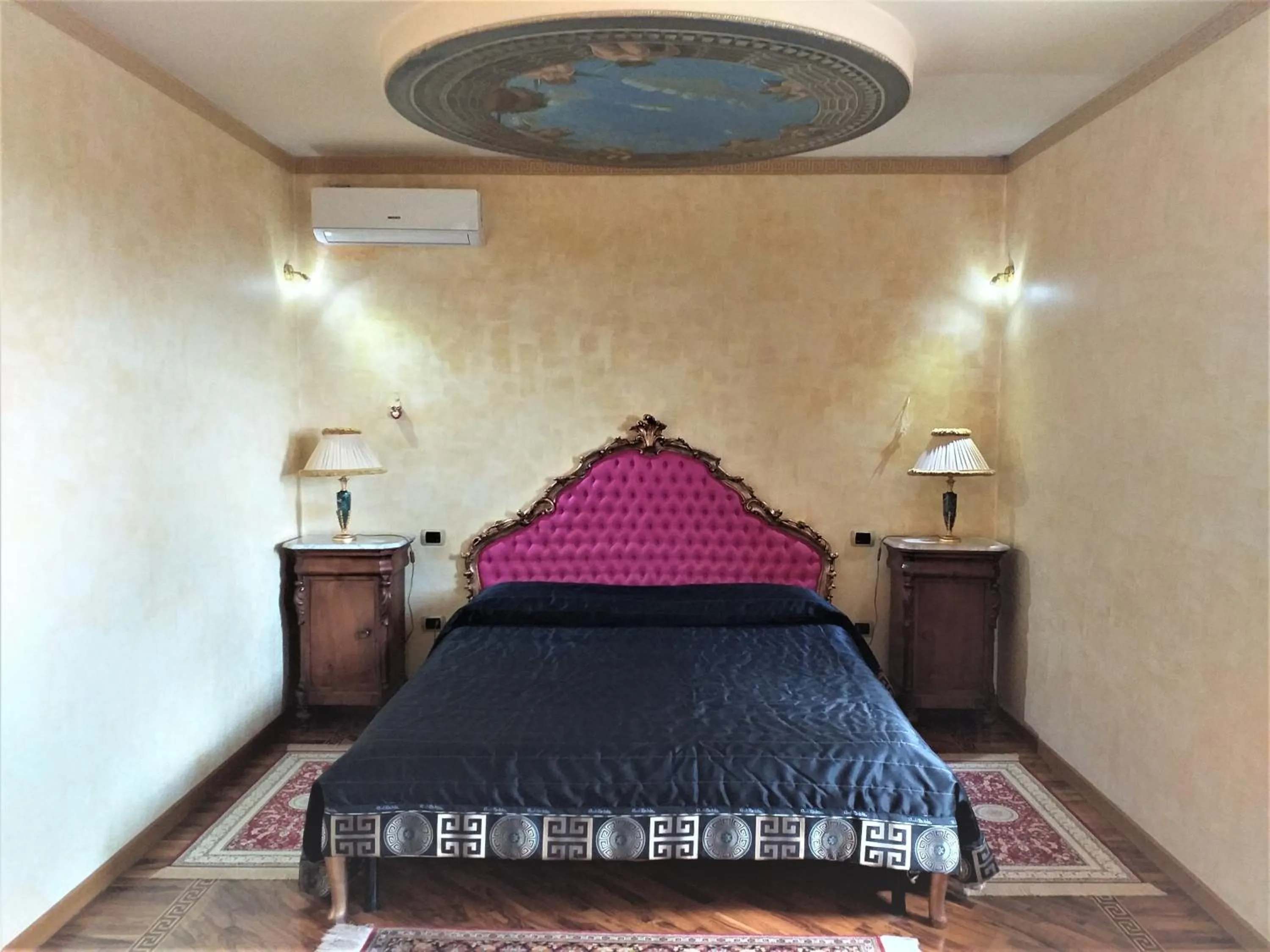 Photo of the whole room, Bed in B&B Villa Roberta