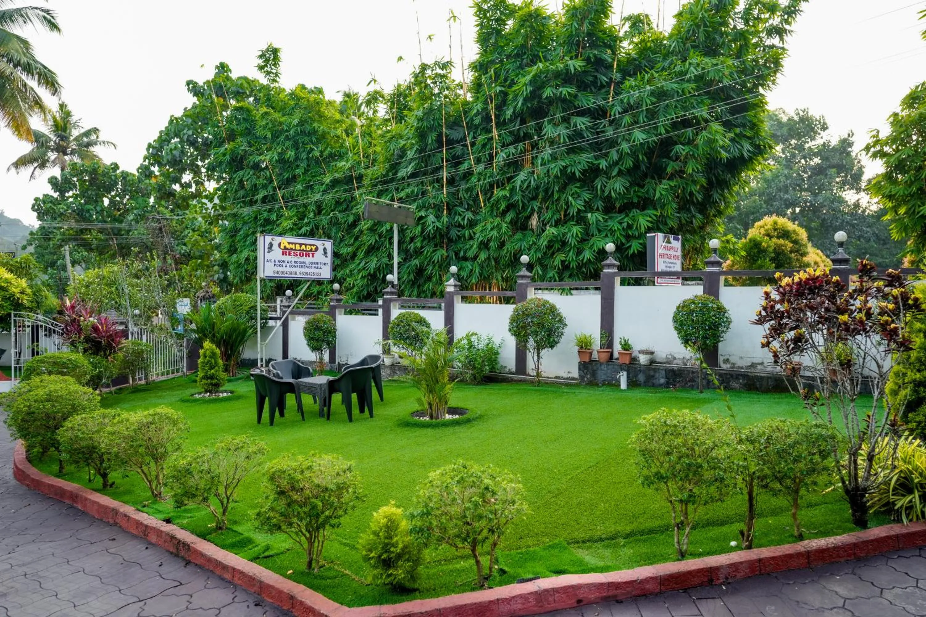 Garden in Athirappilly Ambady Resort