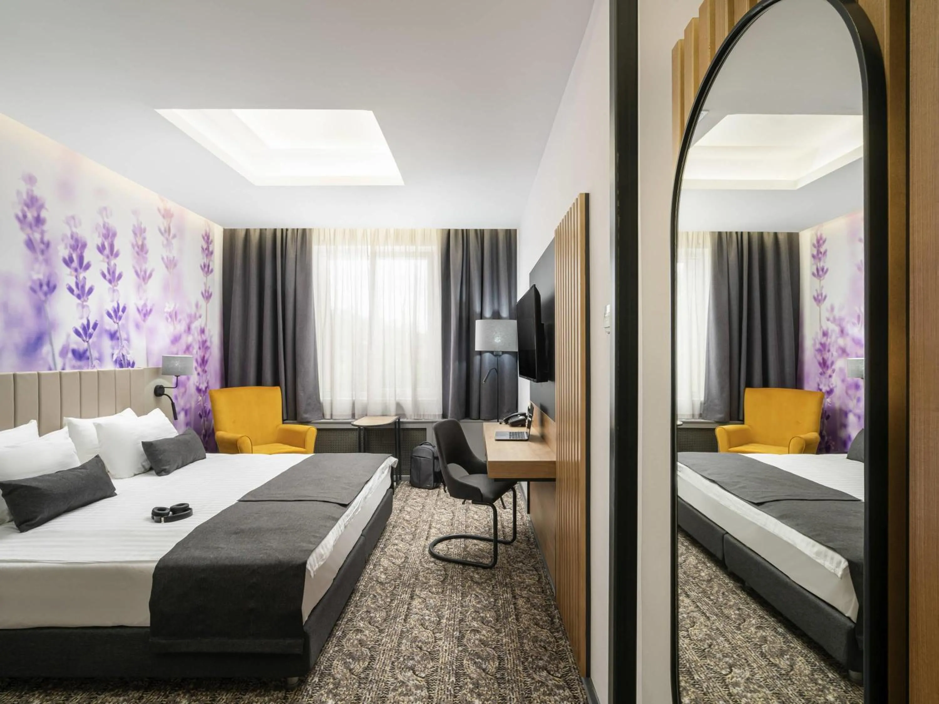 Bedroom, Bed in Mercure Medias Binderbubi Hotel And Spa