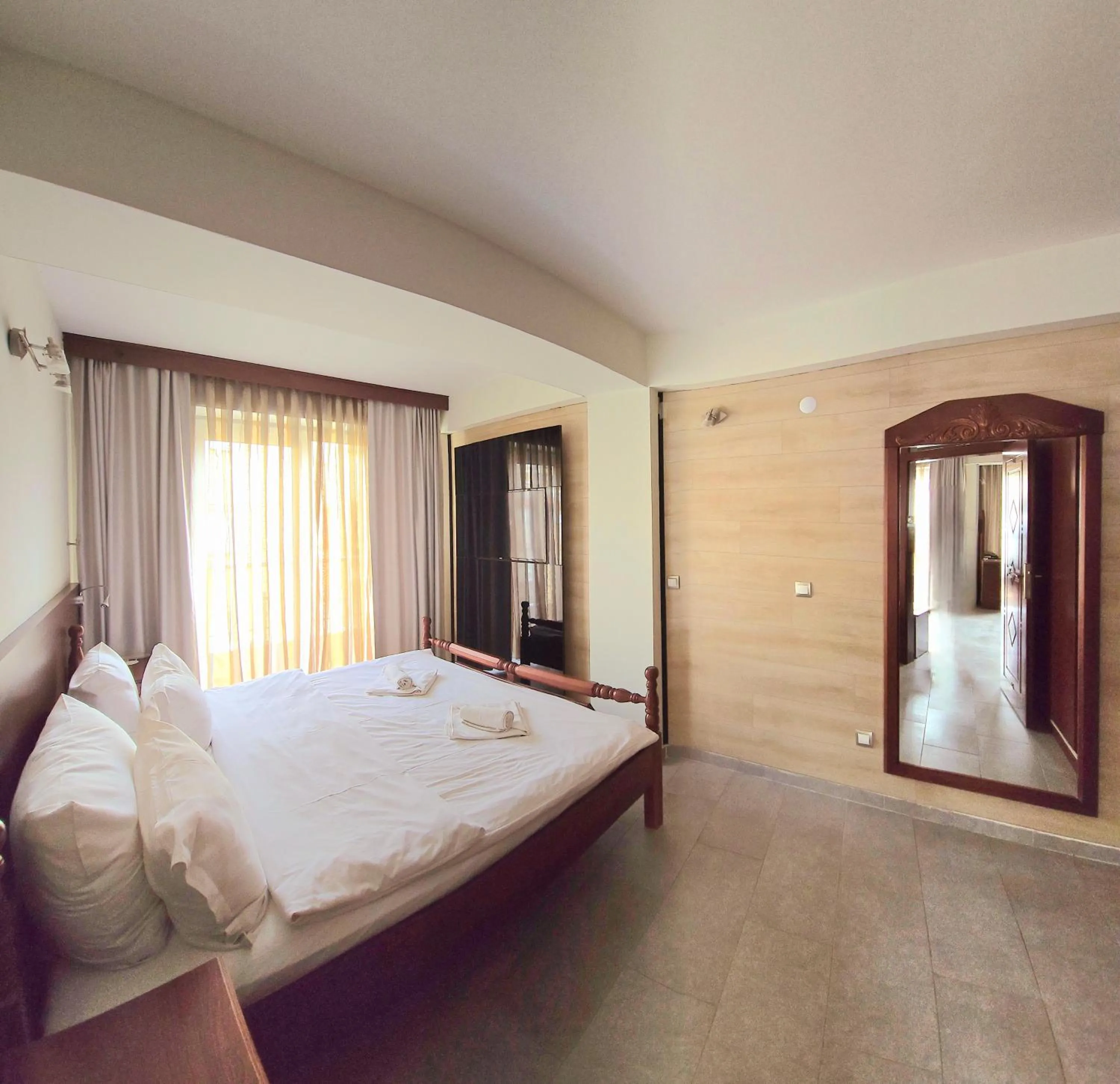 Bedroom, Bed in Royal View Hotel and SPA