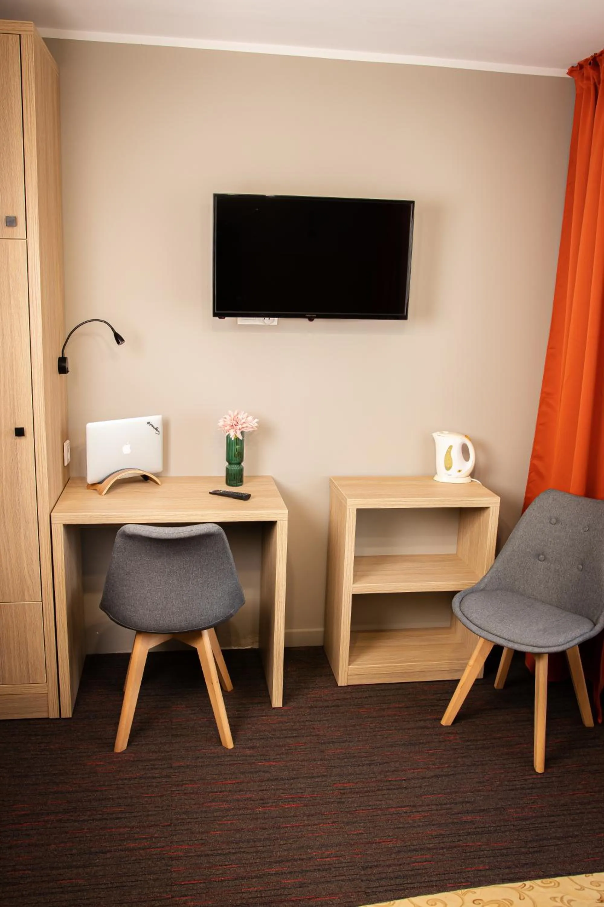 TV and multimedia in Hotel Best Inn Bydgoszcz S5