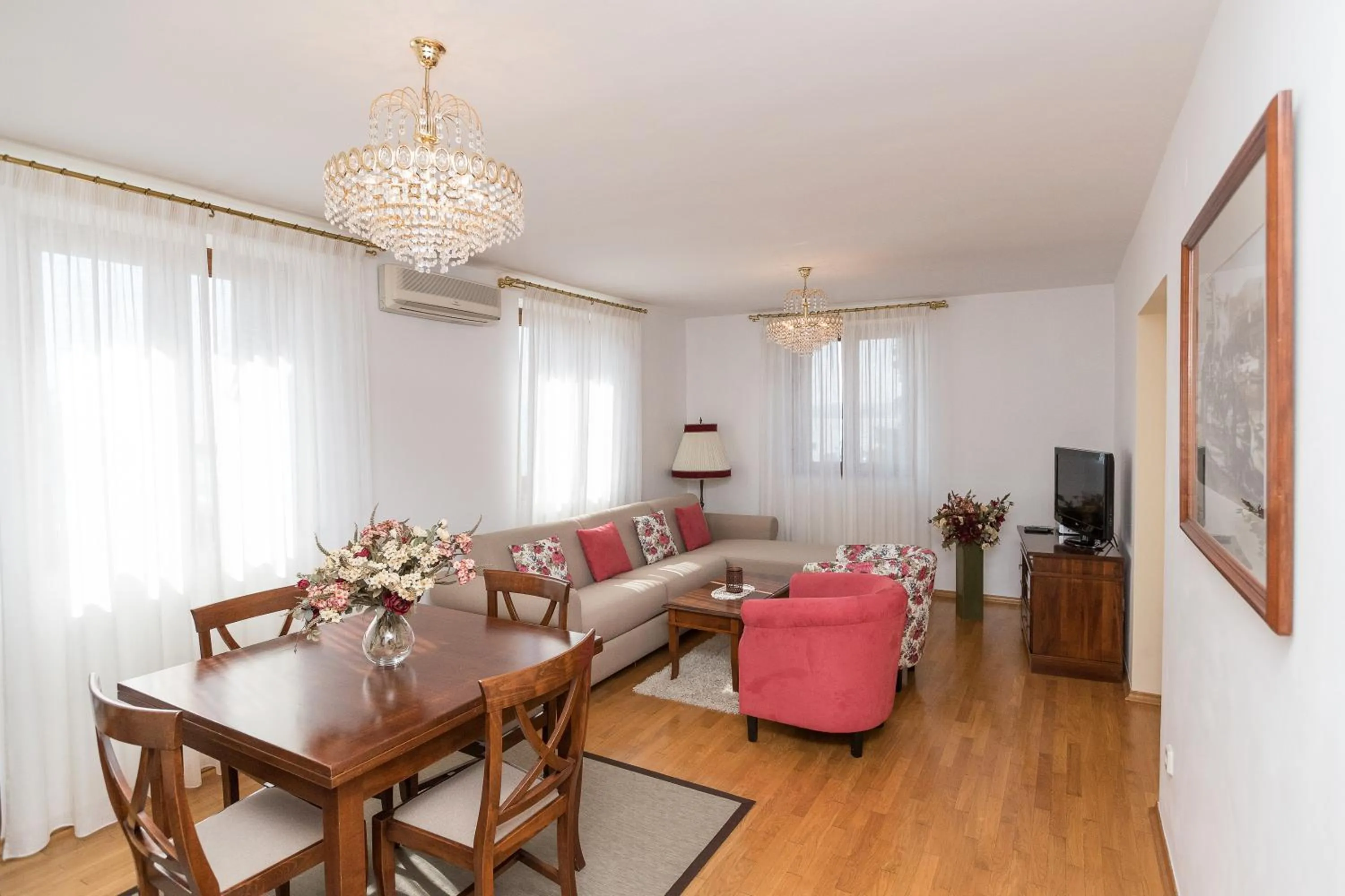 TV and multimedia in Apartments Villa Castello