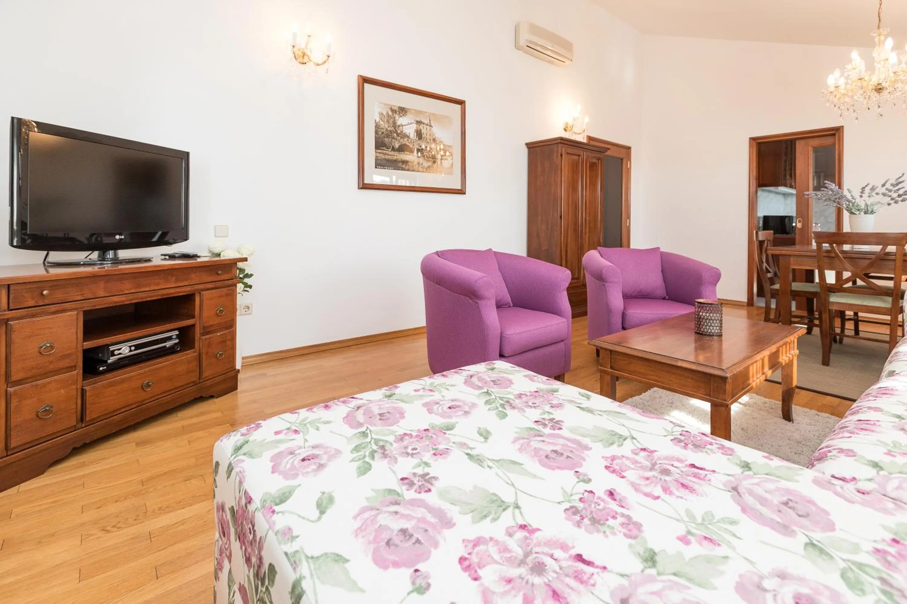 Living room, Bed in Apartments Villa Castello