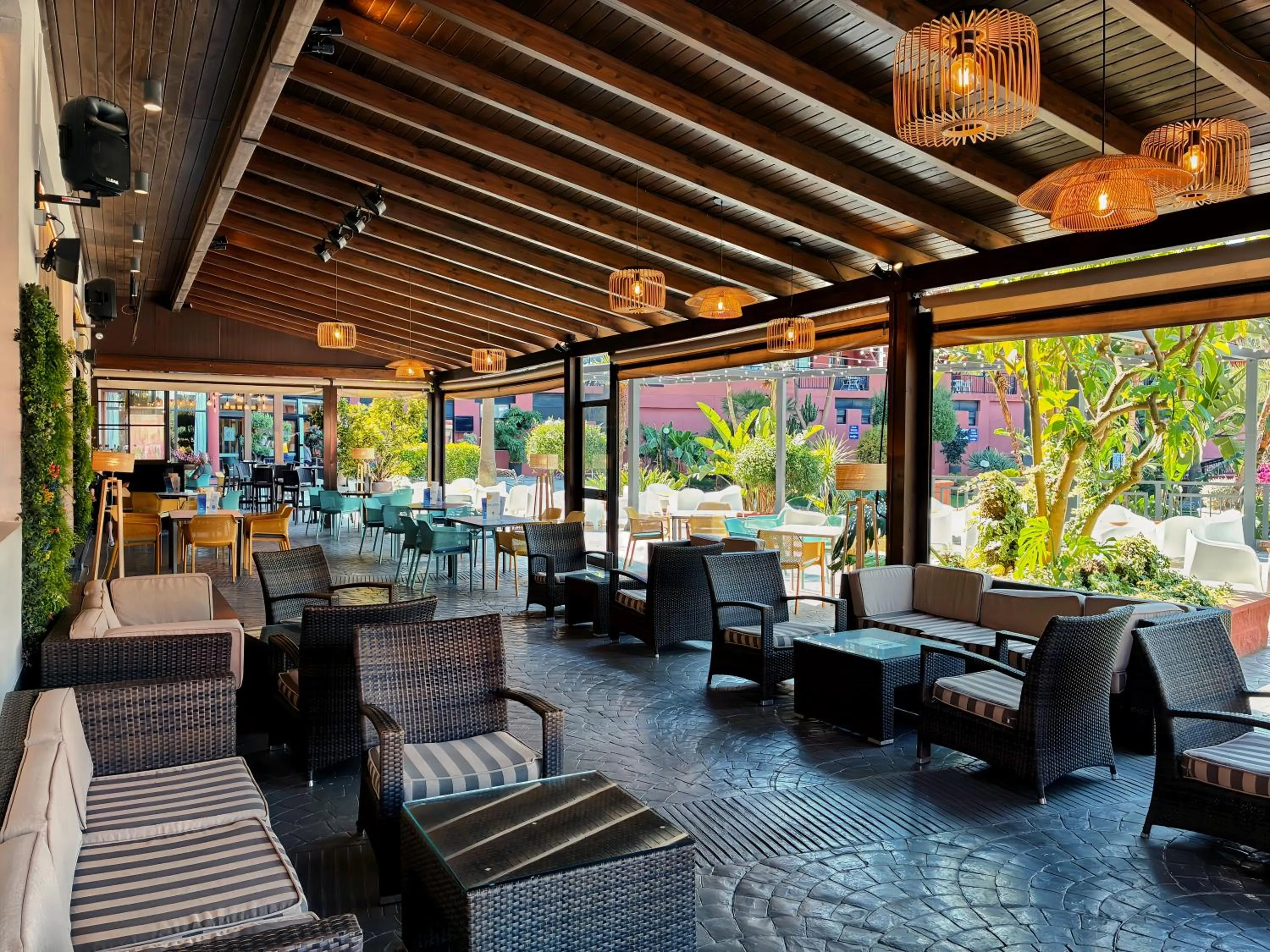 Lounge or bar in Fuengirola Beach Apartamentos Turísticos