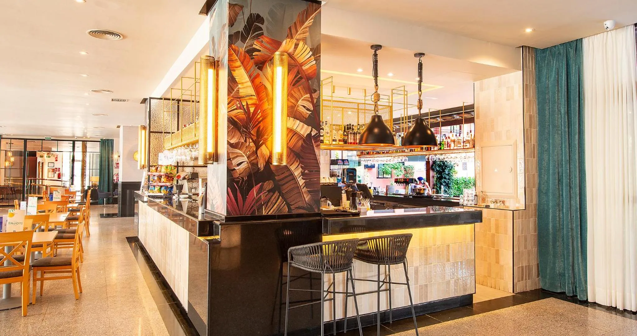 Restaurant/places to eat in Fuengirola Beach Apartamentos Turísticos