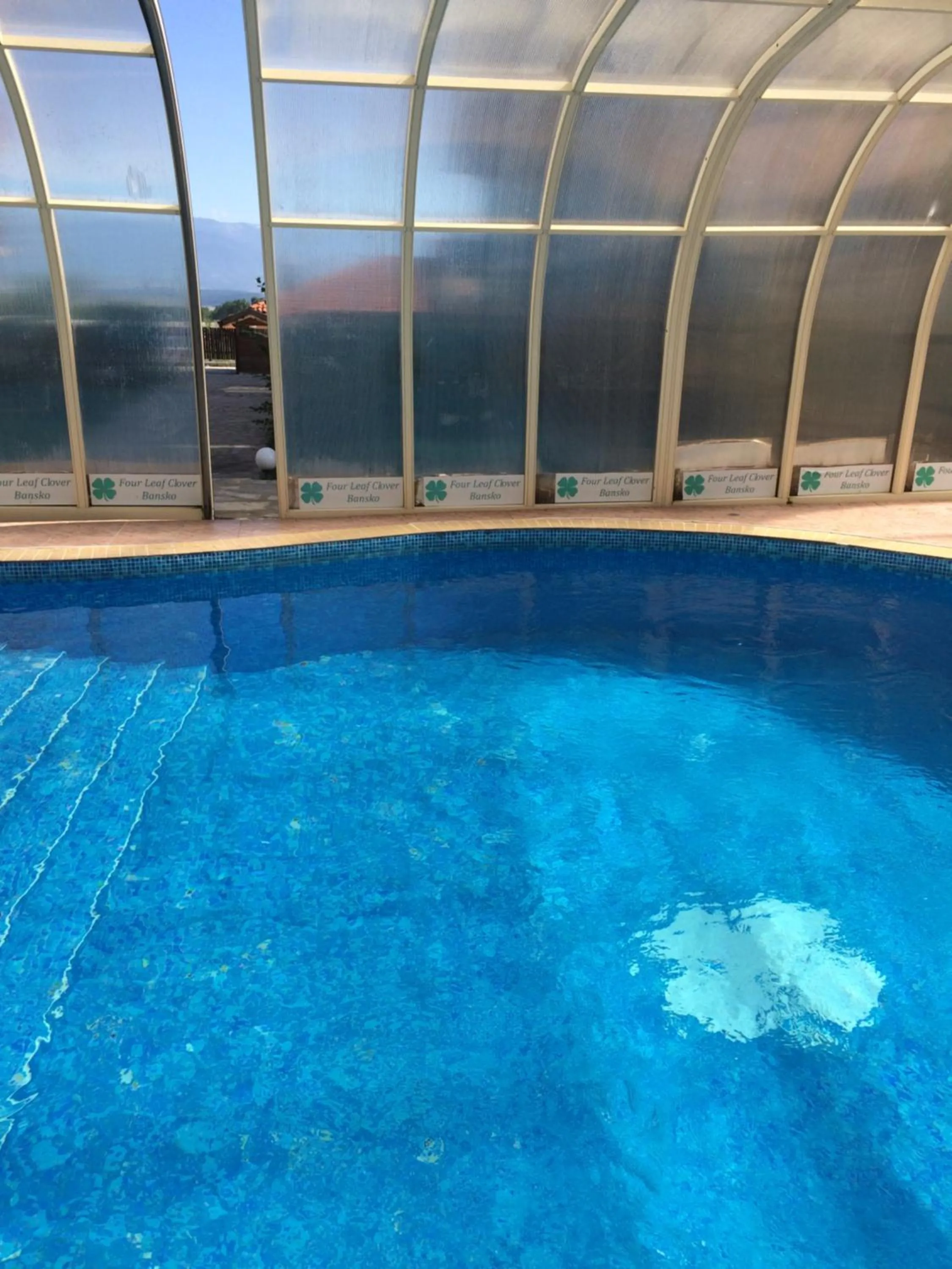 Swimming pool in Apartments Four Leaf Clover Bansko to rent