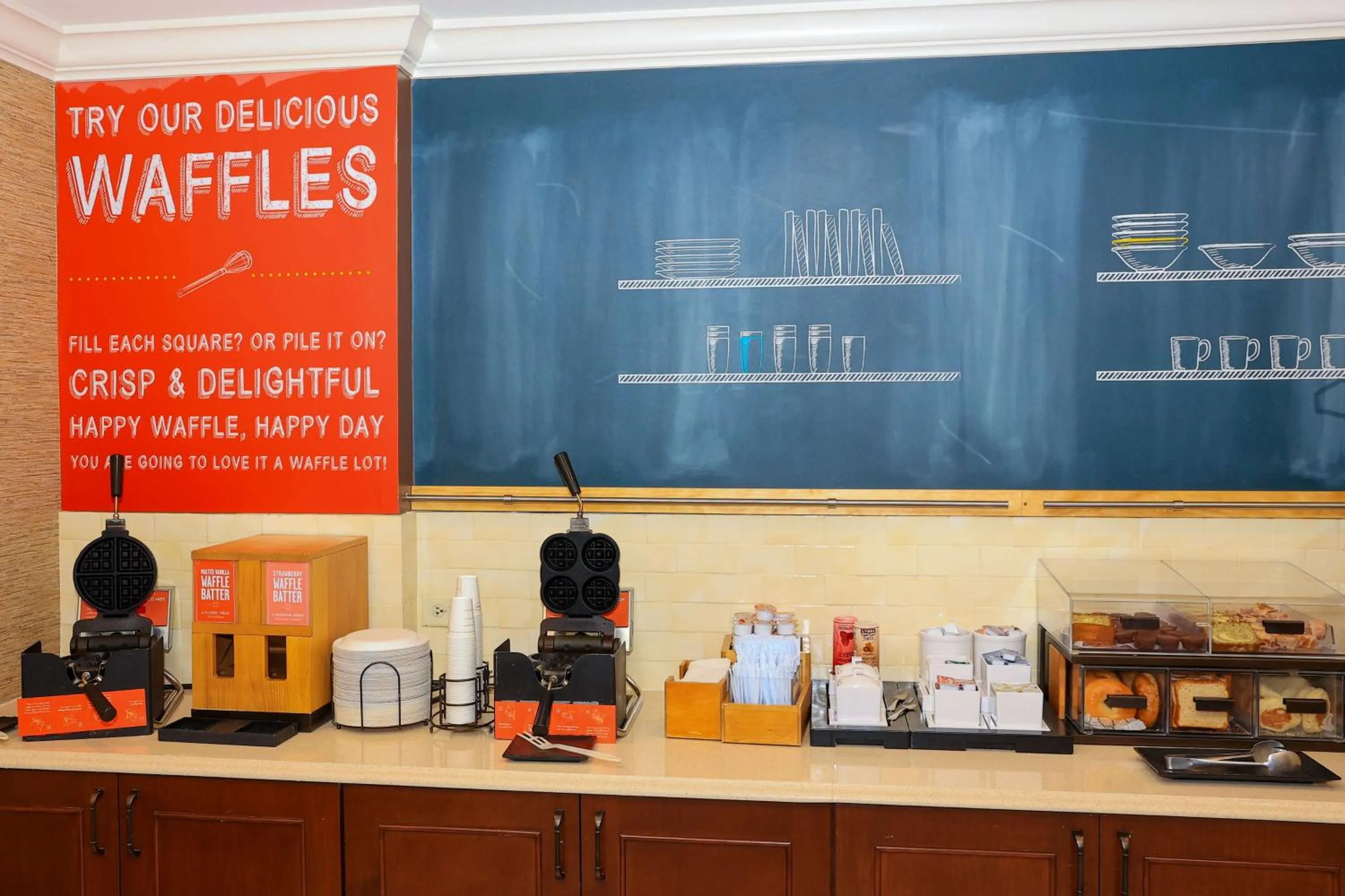 Breakfast in Hampton Inn Atlanta-Canton