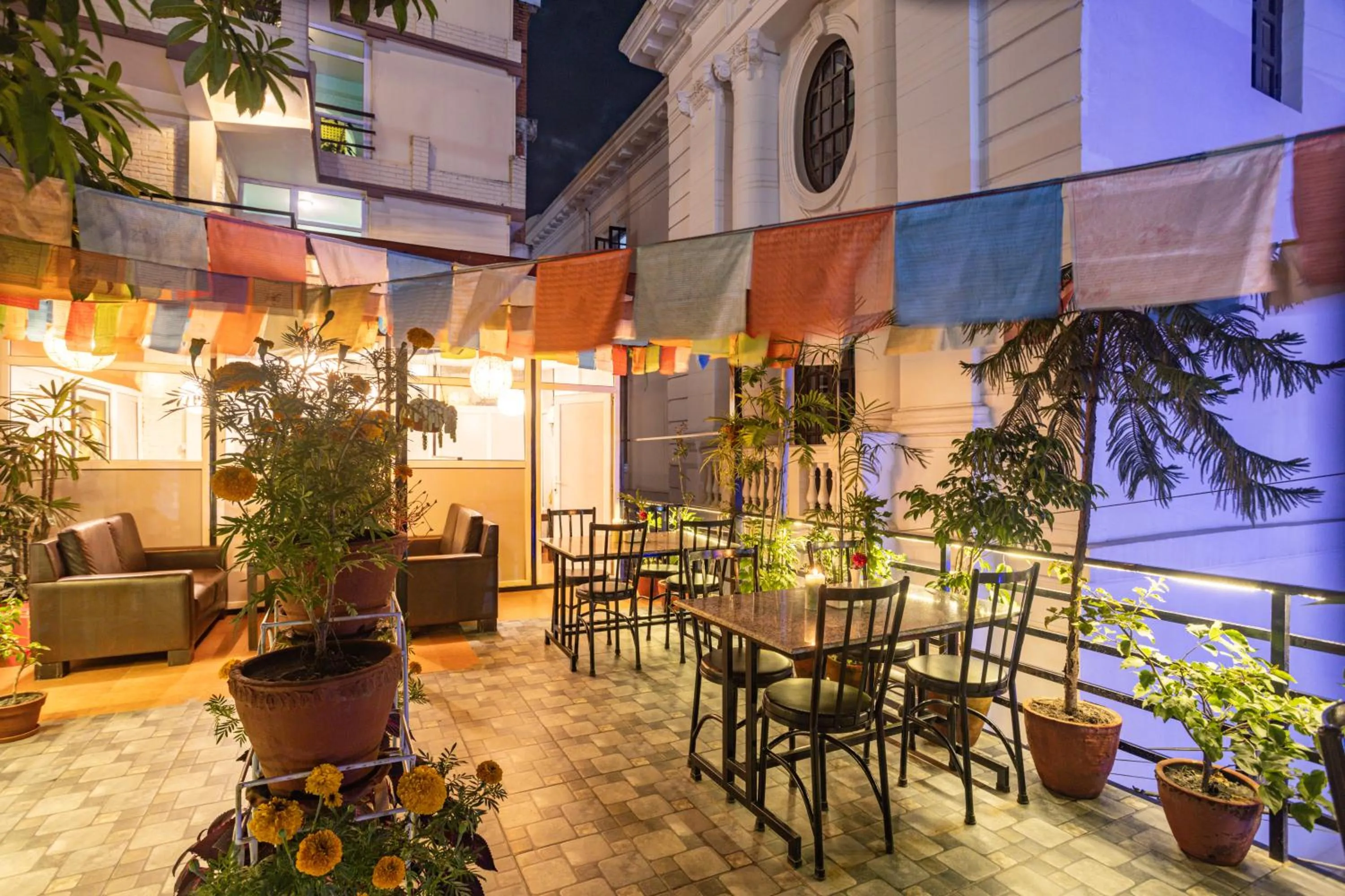 Restaurant/places to eat in Oasis Kathmandu Hotel