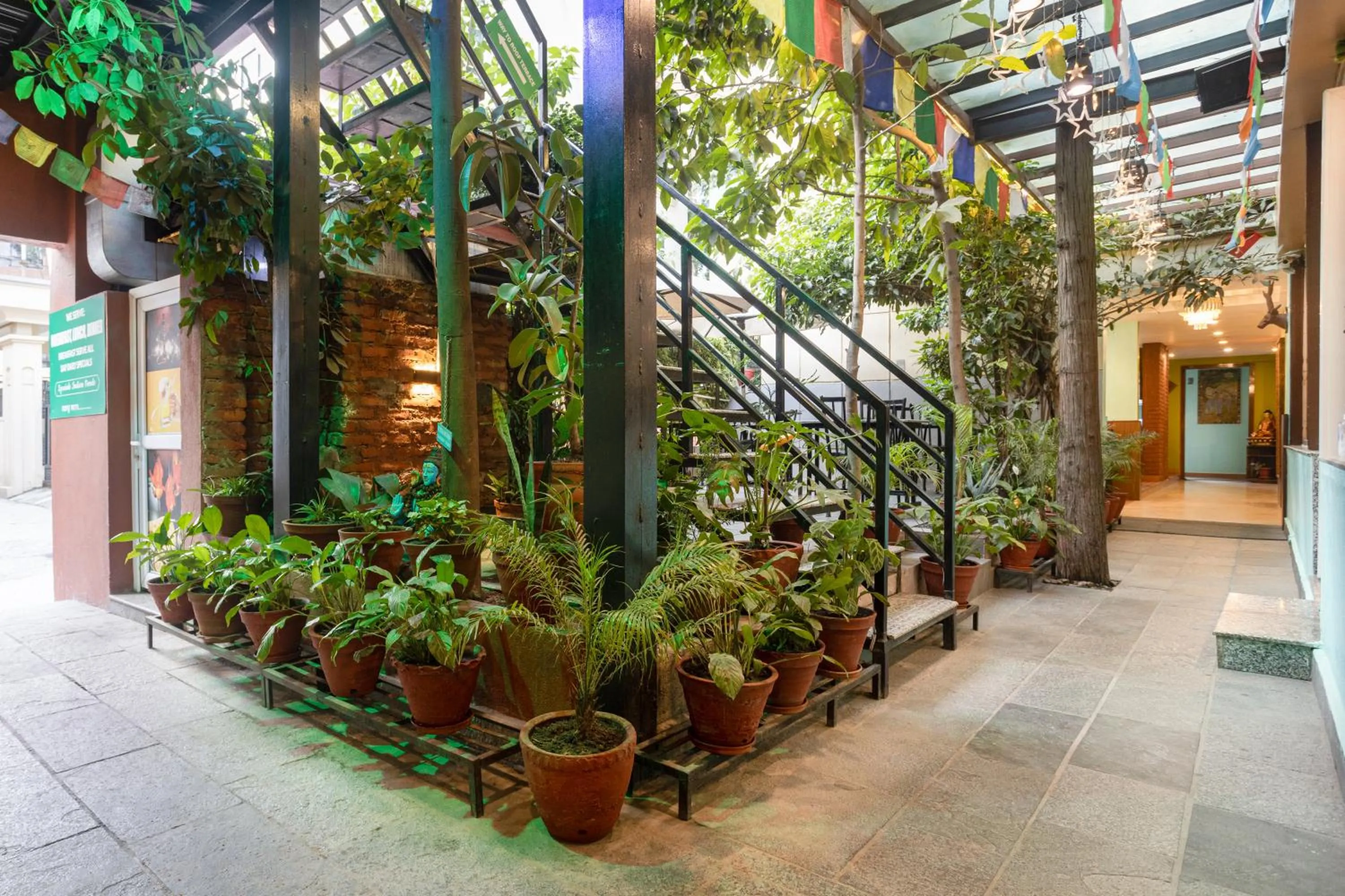 Restaurant/places to eat in Oasis Kathmandu Hotel