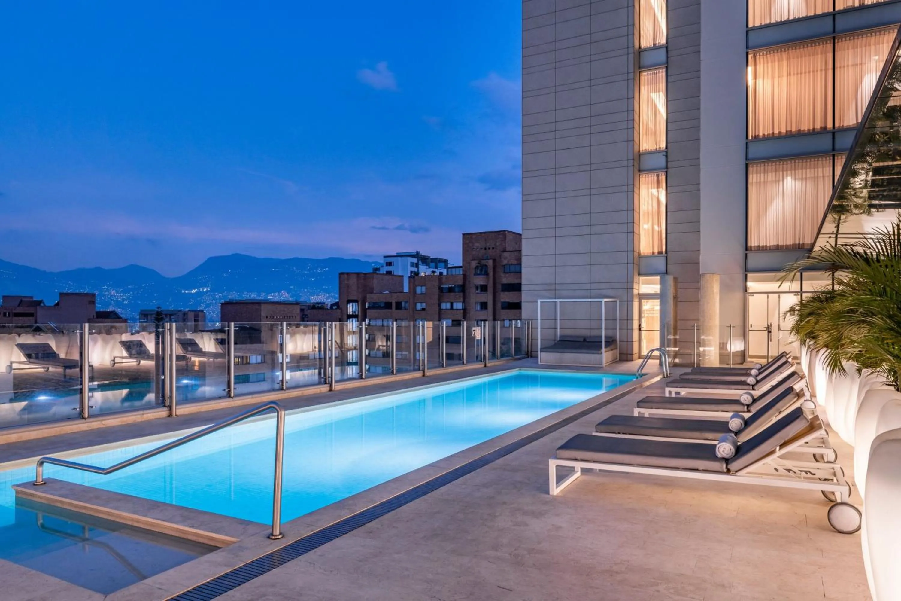 Swimming pool in Medellin Marriott Hotel