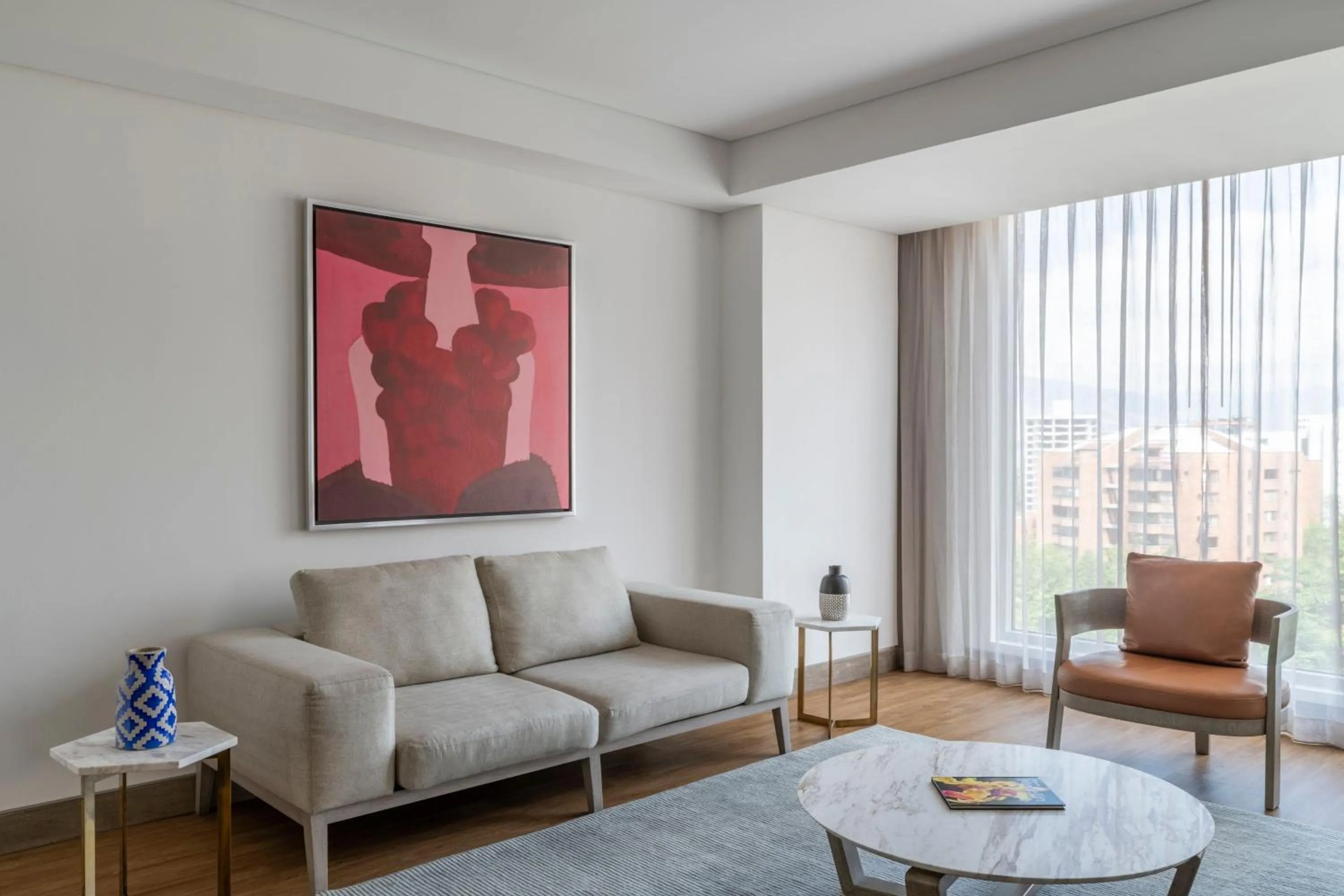 Photo of the whole room in Medellin Marriott Hotel