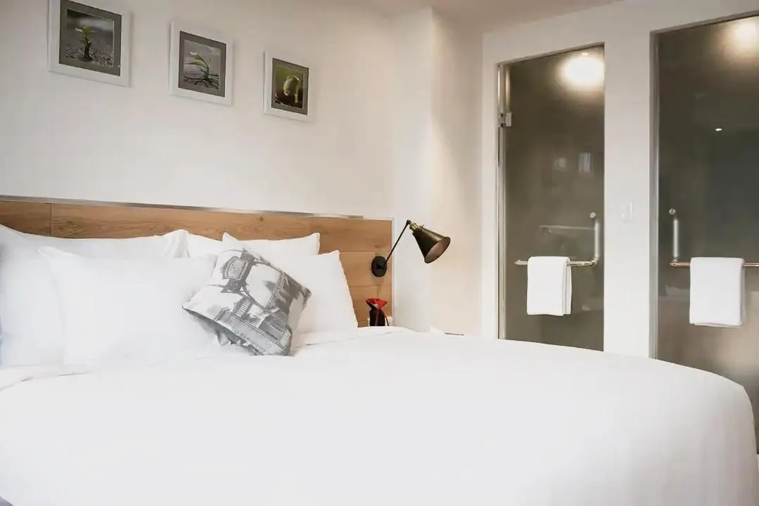 Bed in C Central Hotel- Đề Thám Bùi Viện Walking Street