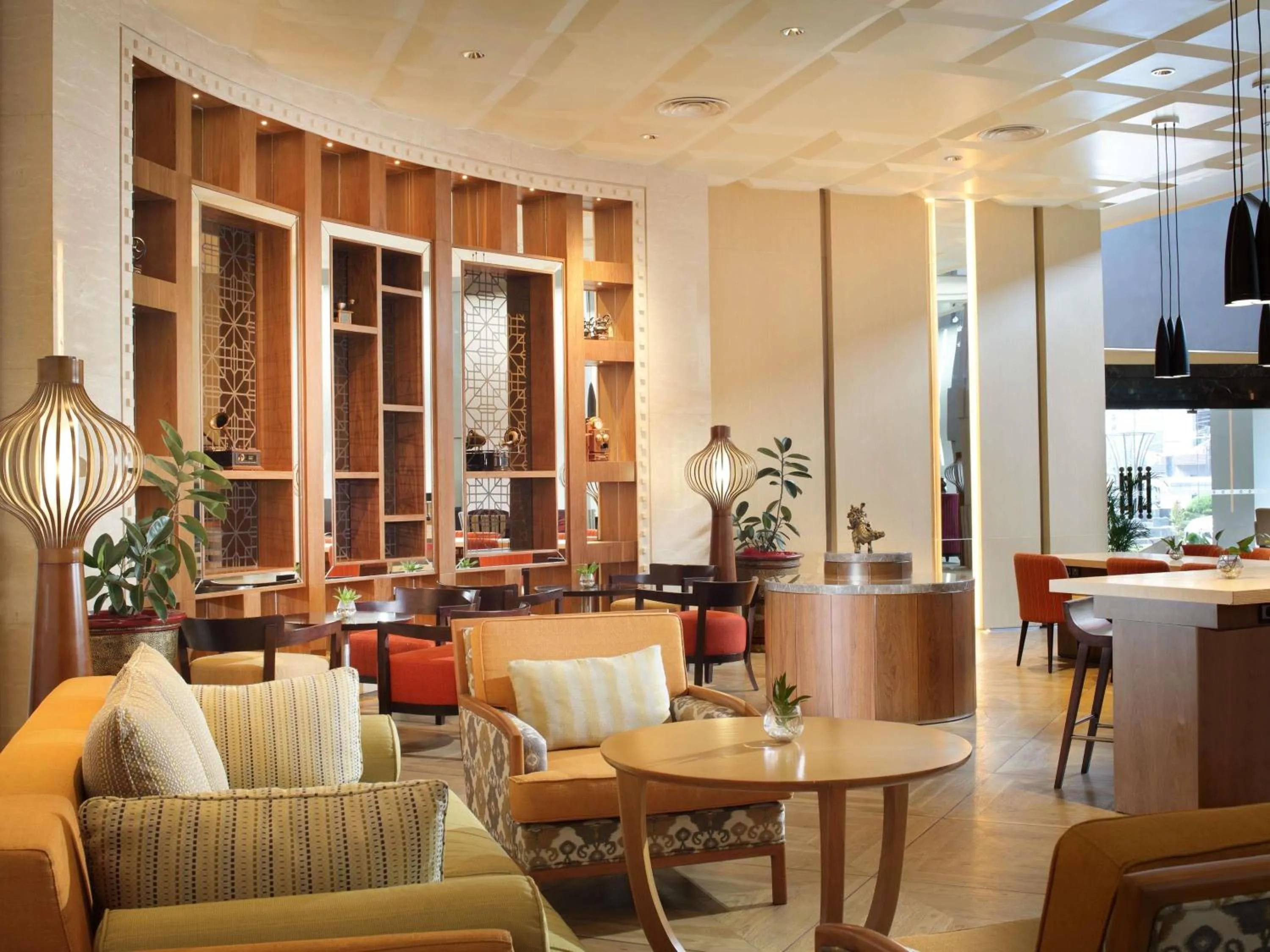 Lounge or bar in Grand Mercure Medan Angkasa