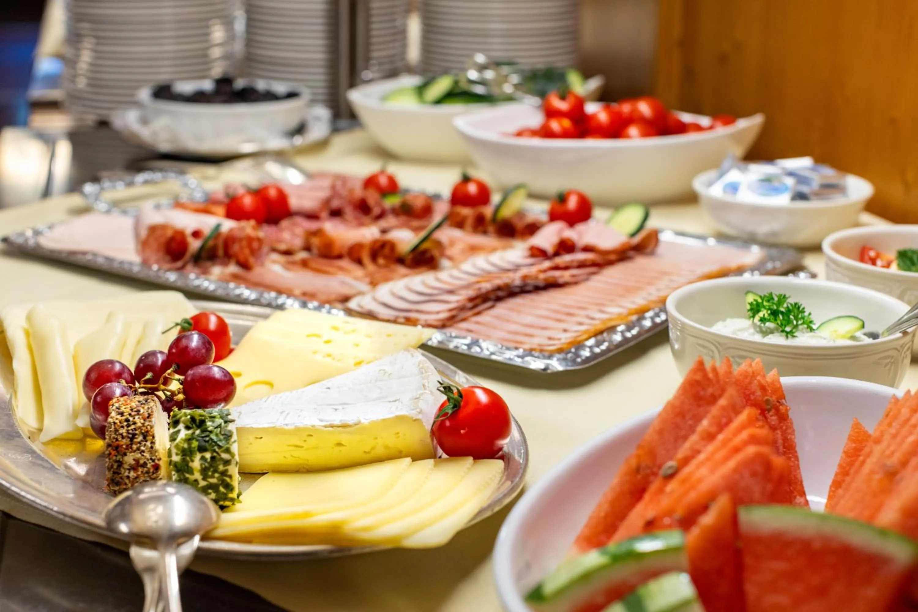 Breakfast in Hotel Lebzelter