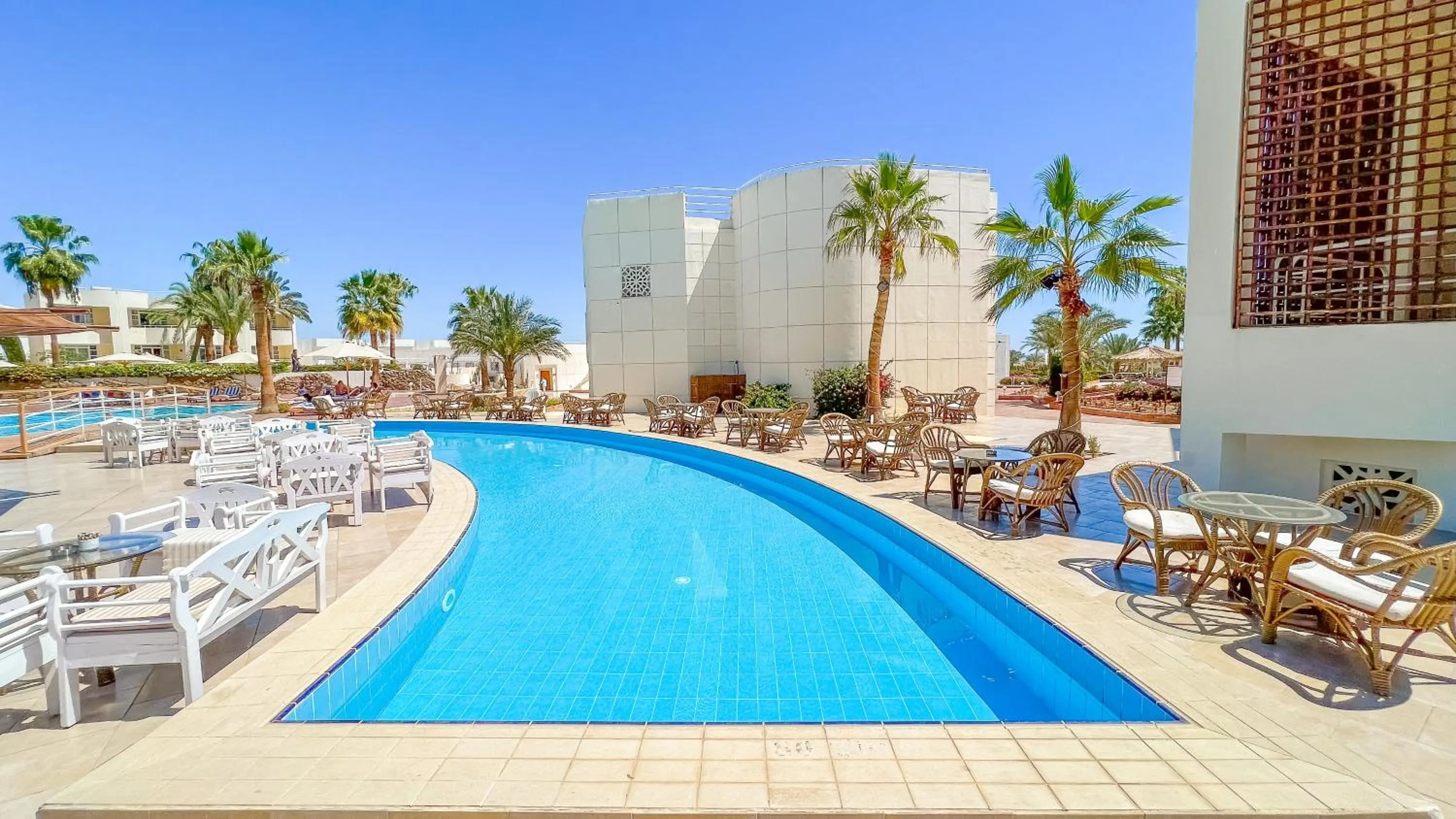 Swimming pool in Sharm Reef Hotel