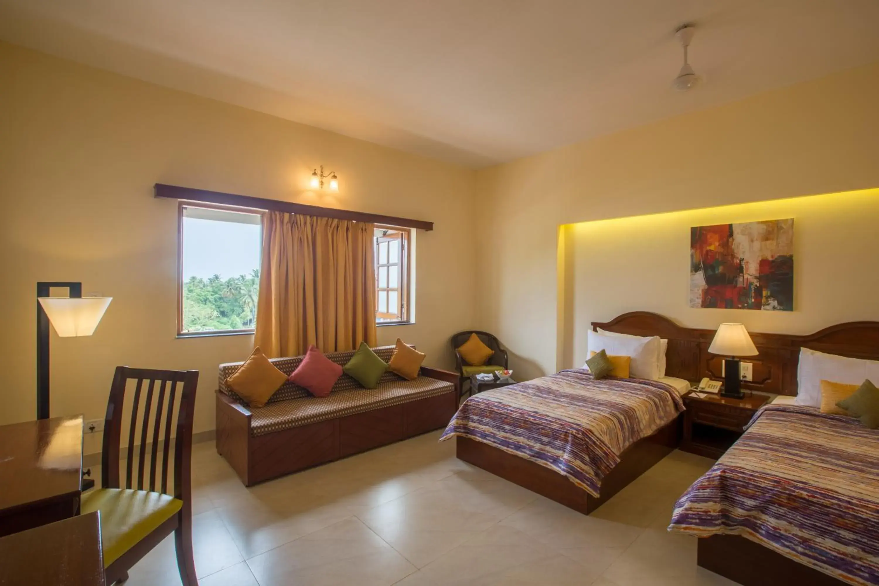 Deluxe Twin Room in Viva Hotel Near Madgaon Railway Station Deluxe Twin Room in Viva Hotel Near Madgaon Railway Station
