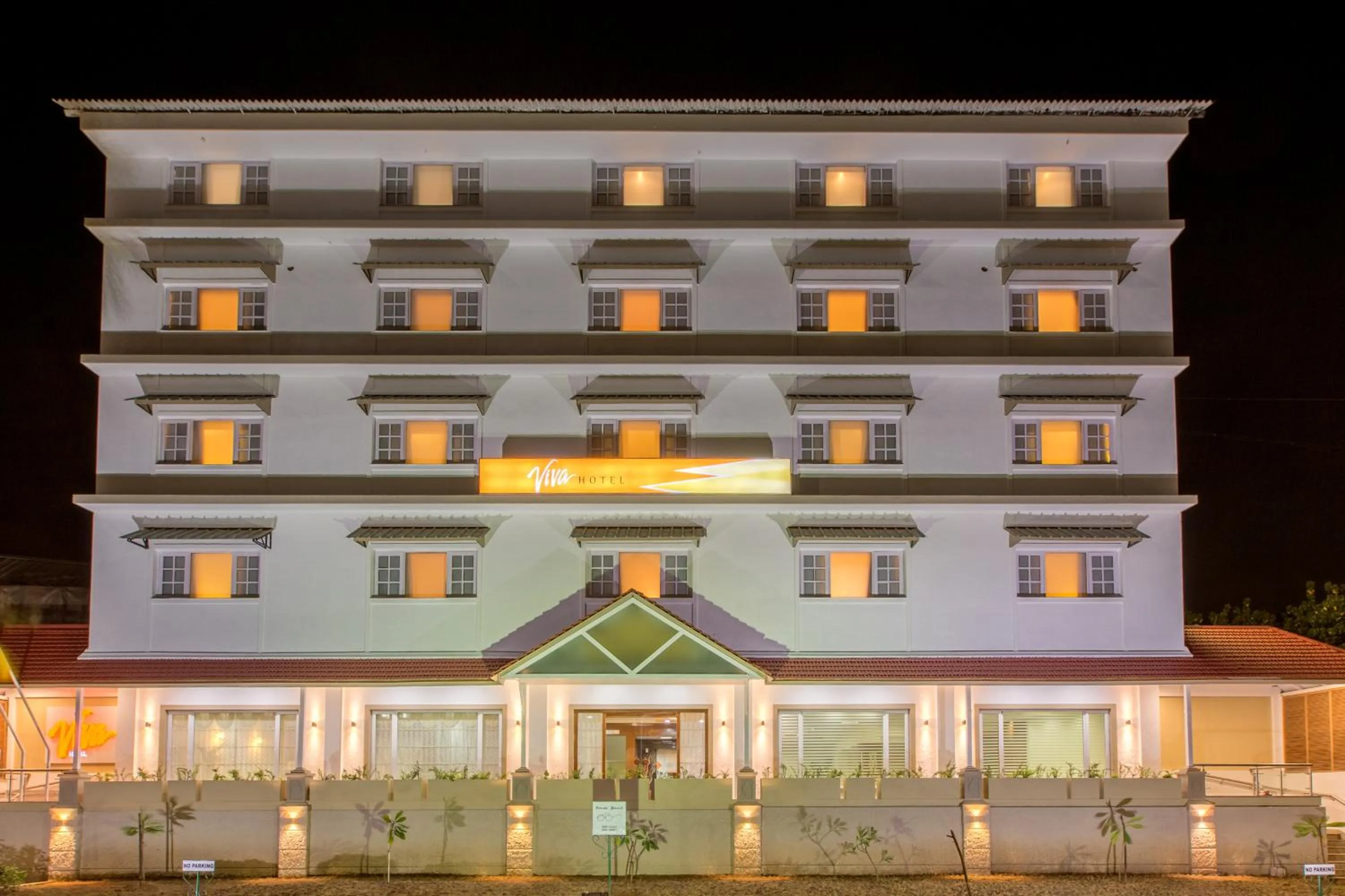 Viva Hotel Near Madgaon Railway Station