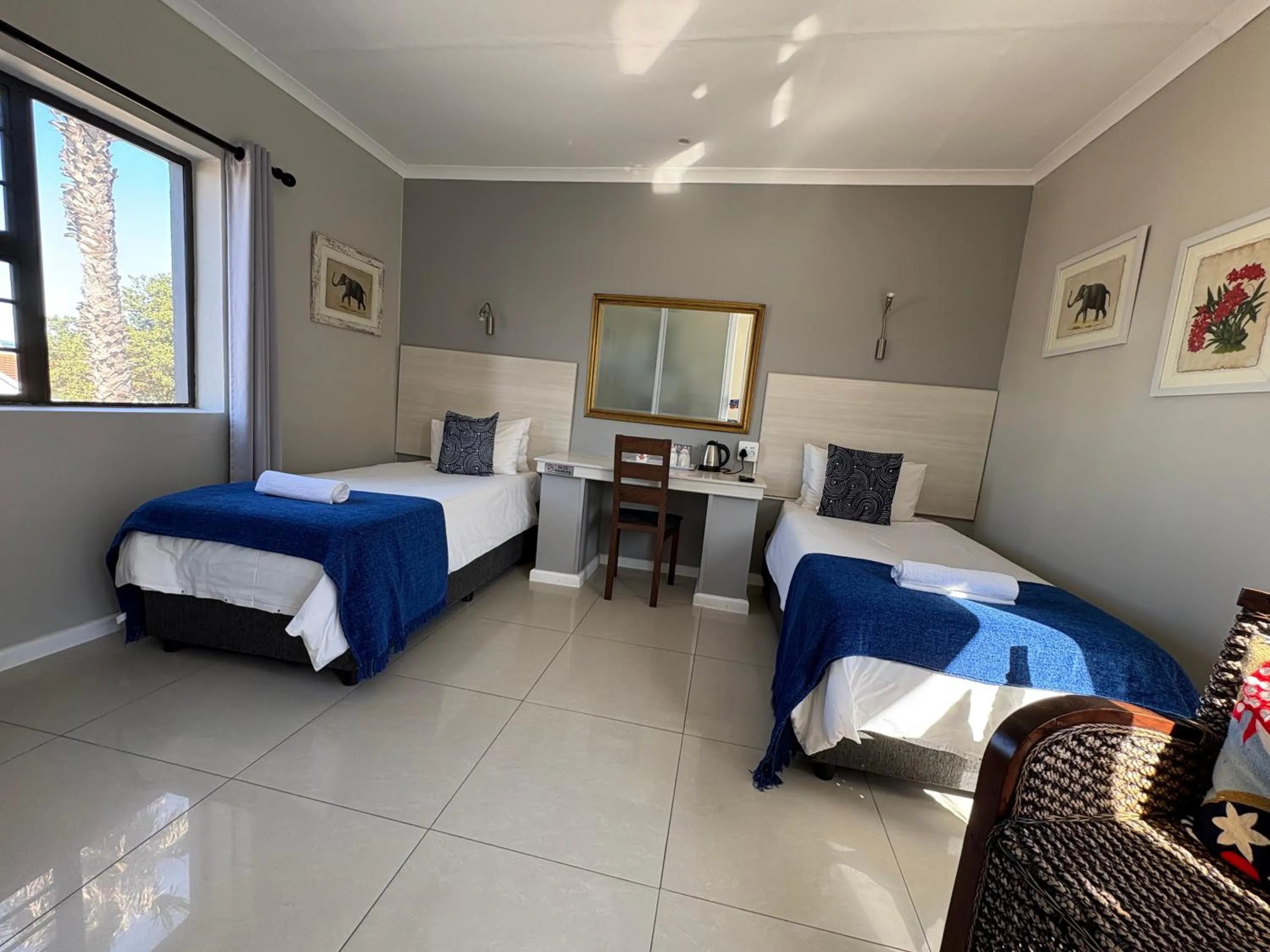 Bedroom, Bed in Le Blue Guesthouse