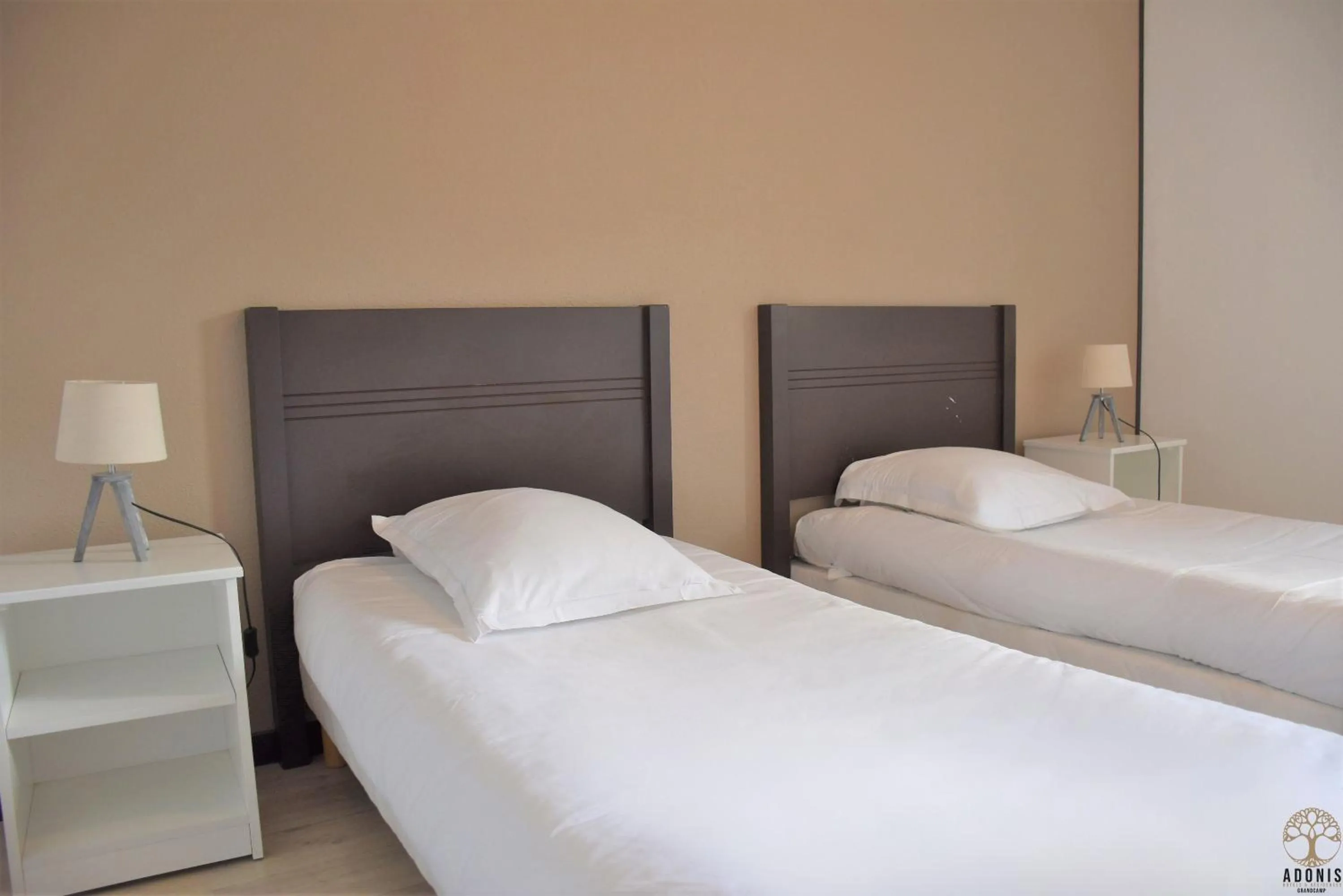 Bedroom, Bed in Adonis Grandcamp - Résidence Les Isles De Sola