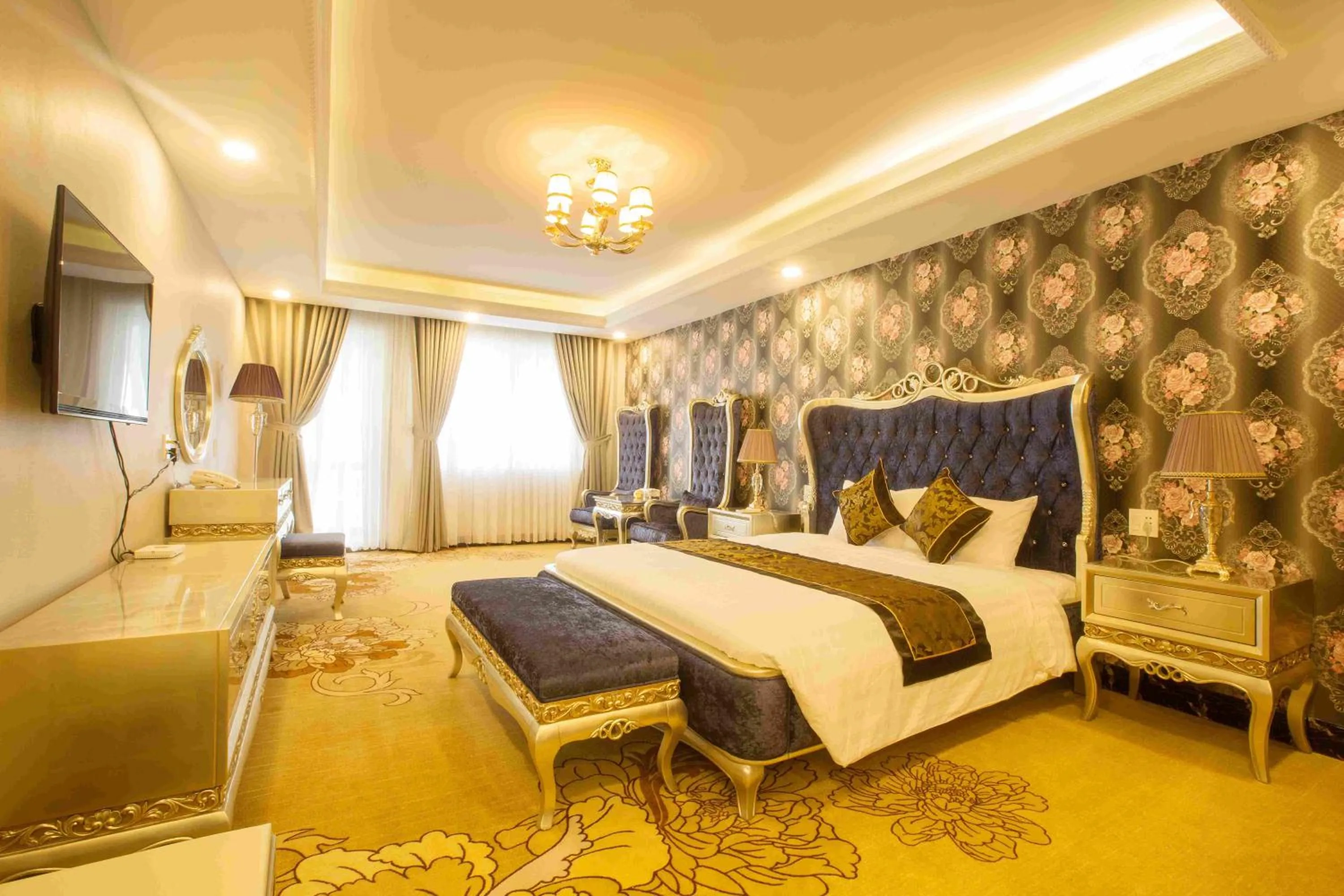 Bed in Anh Nguyet Hotel