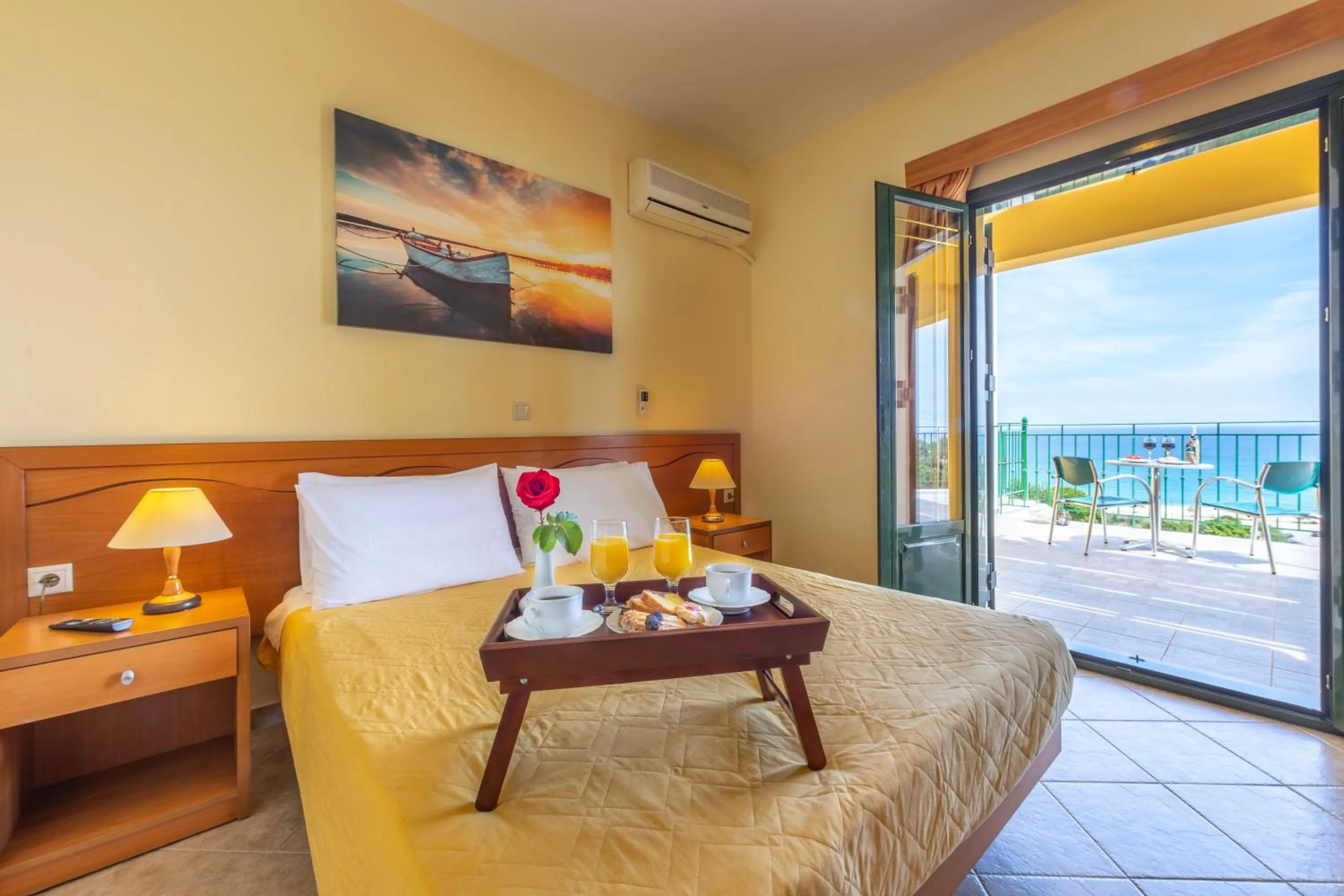 Balcony/Terrace, Bed in Summer Sun