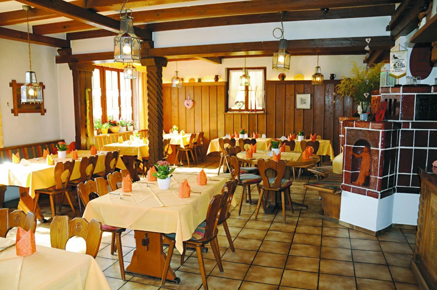 Restaurant/places to eat in Hotel Schwarzes Ross