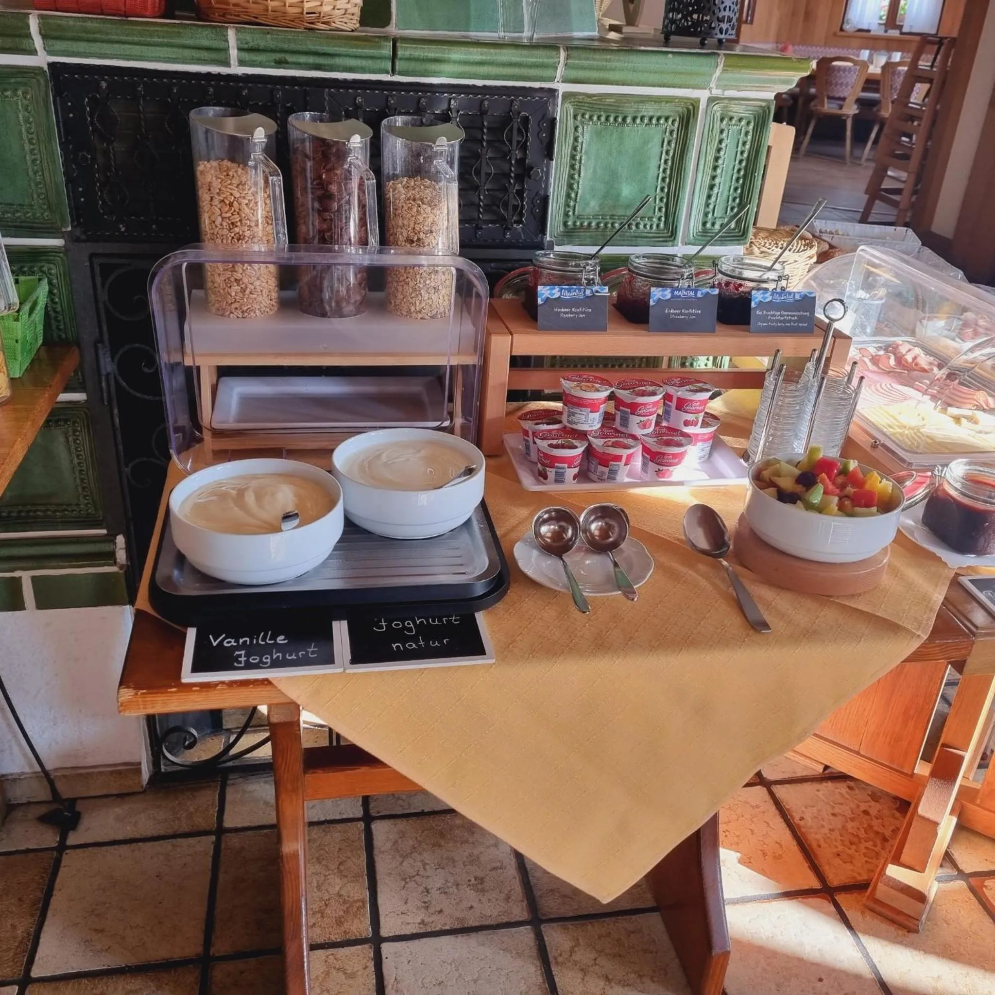 Breakfast in Hotel Schwarzes Ross