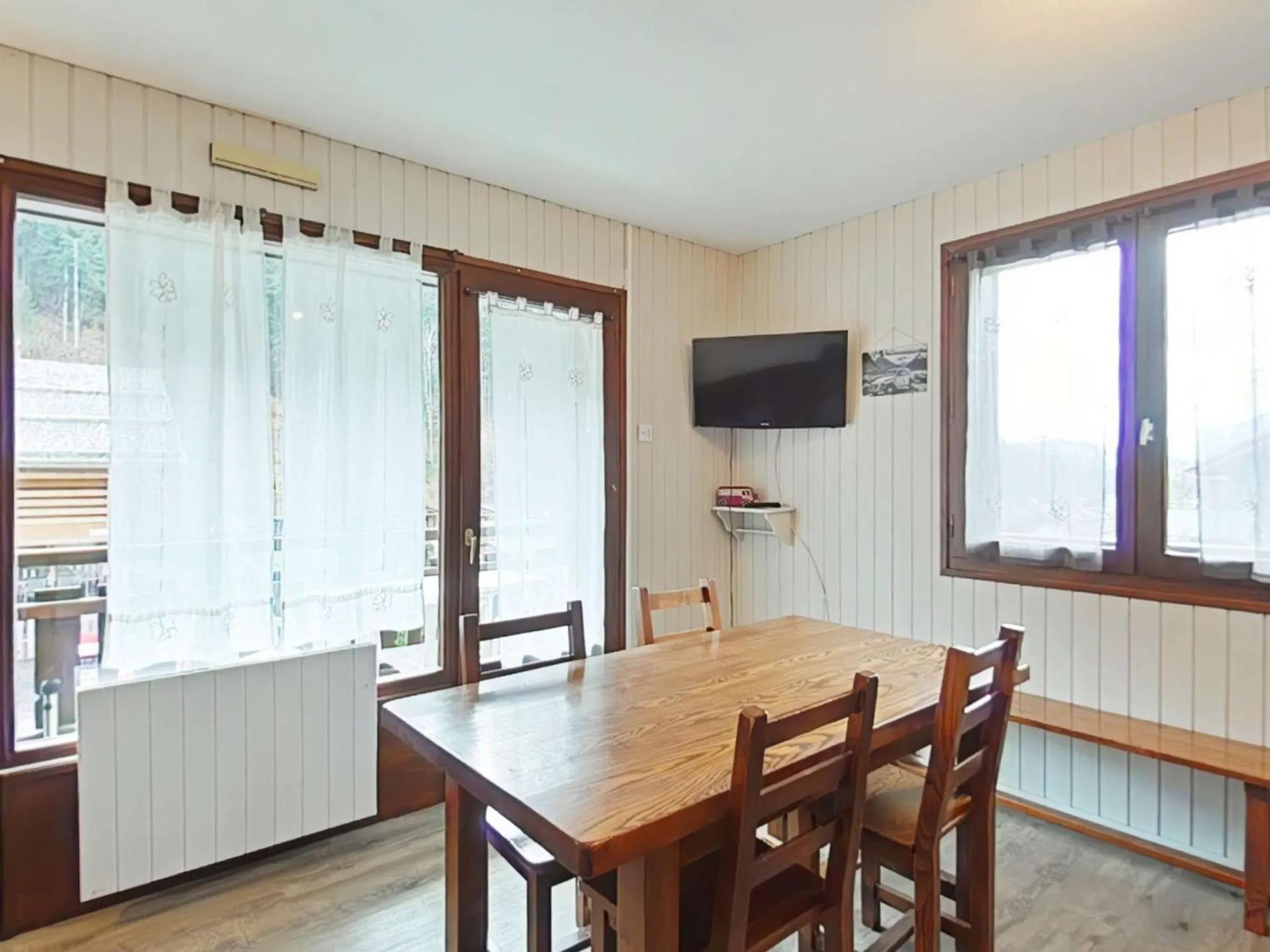 Appartement cosy 2 pièces cabine, proche centre et pistes, 4 couchages, Le Grand-Bornand - FR-1-241-78