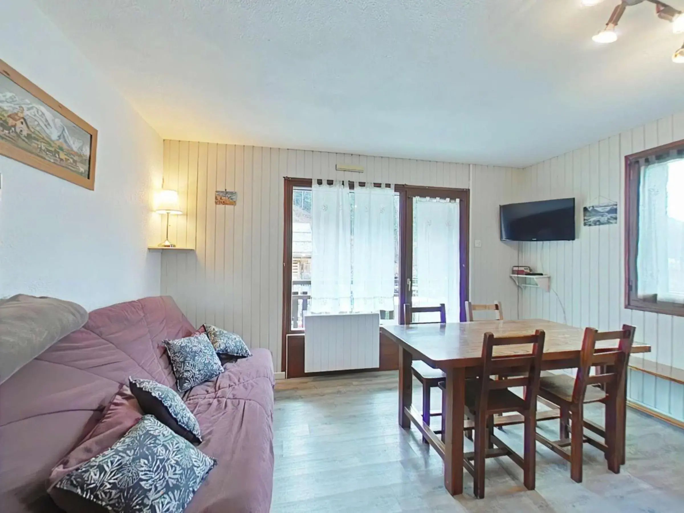 Appartement cosy 2 pièces cabine, proche centre et pistes, 4 couchages, Le Grand-Bornand - FR-1-241-78 Appartement cosy 2 pièces cabine, proche centre et pistes, 4 couchages, Le Grand-Bornand - FR-1-241-78