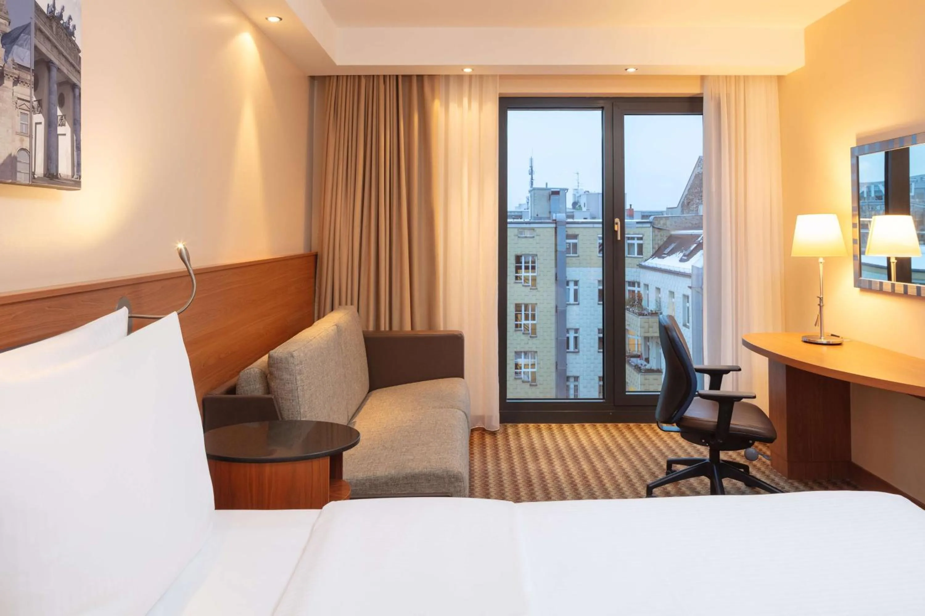 Bedroom, Bed in Hampton by Hilton Berlin City West