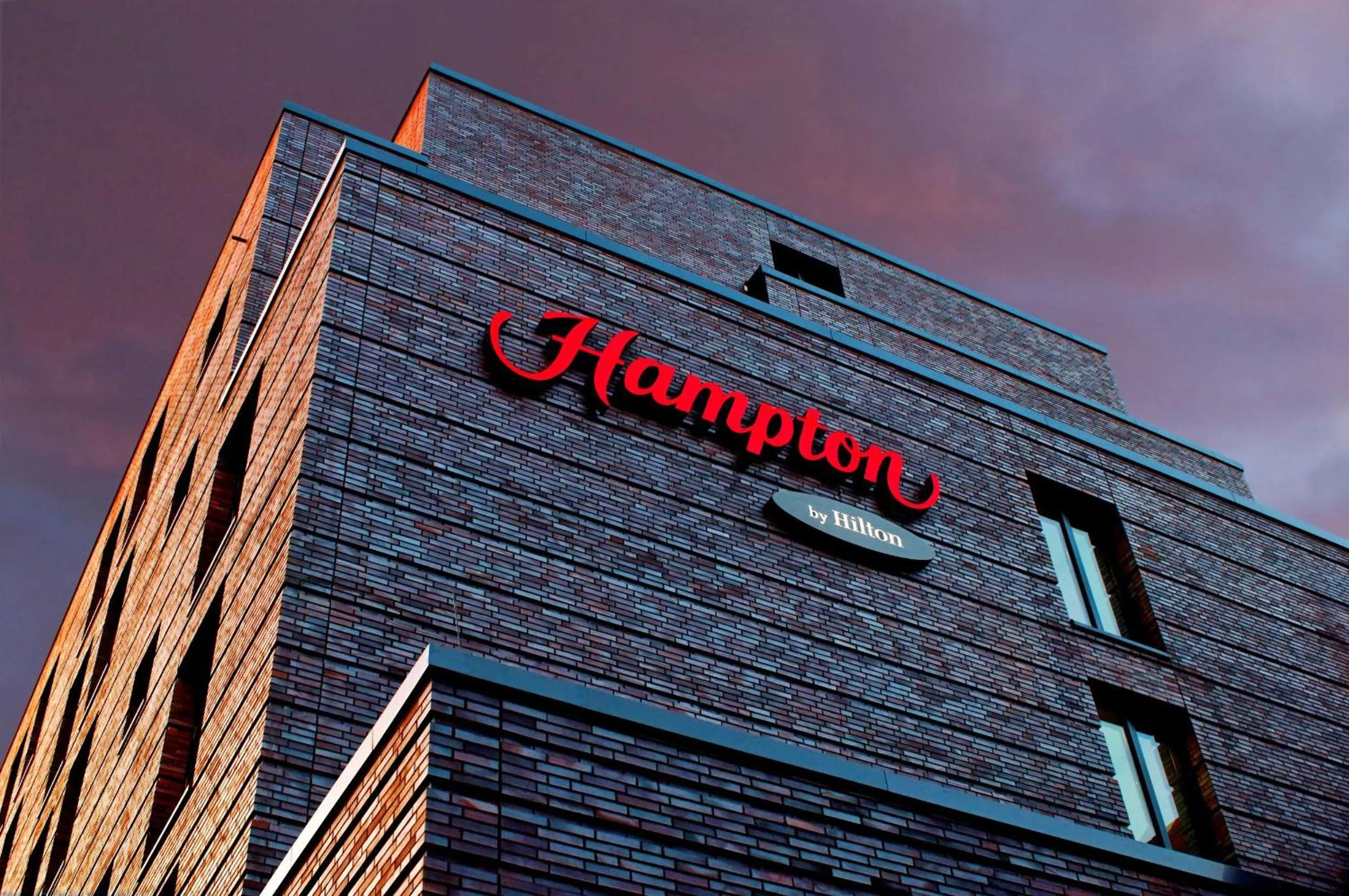 Property building in Hampton by Hilton Berlin City West