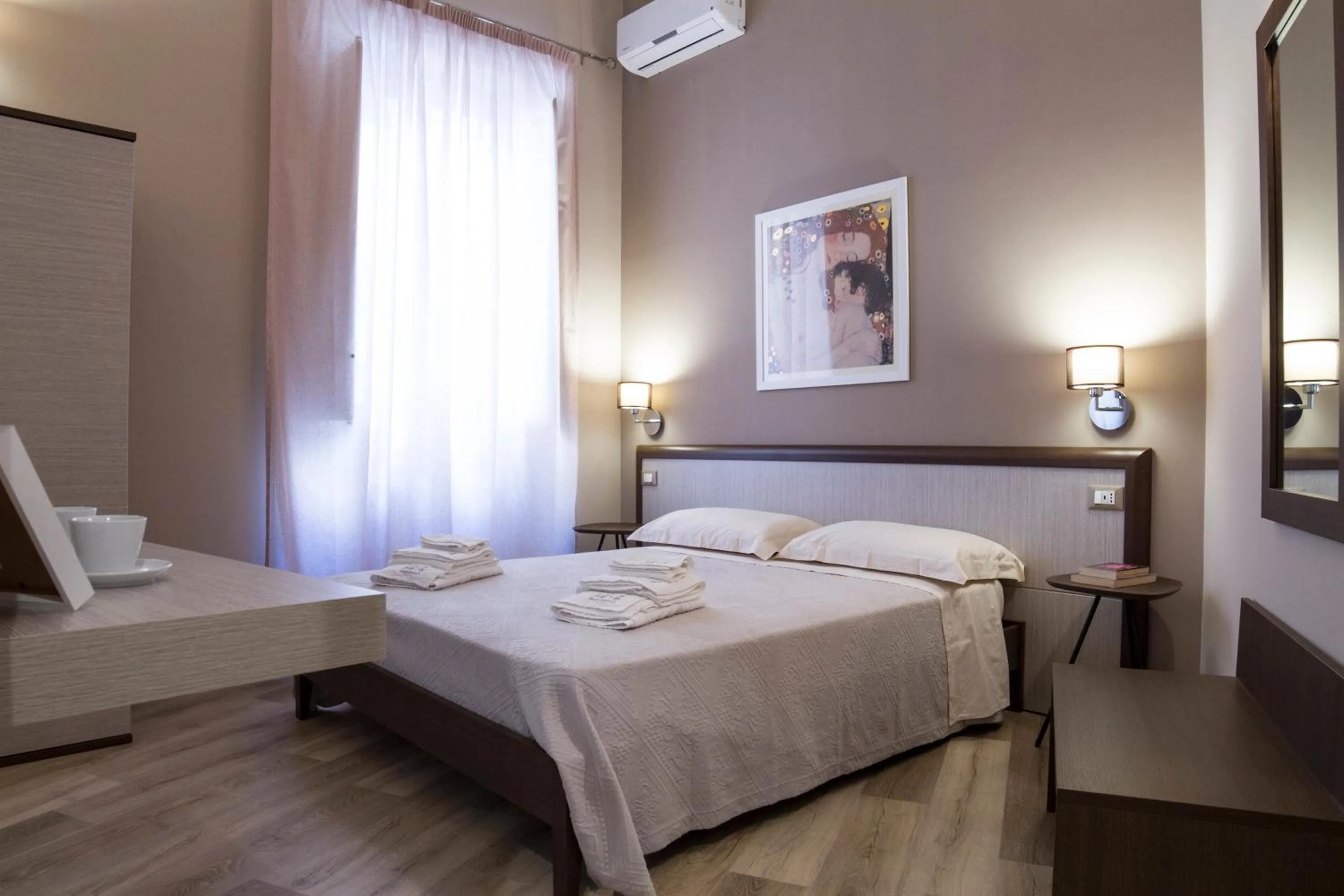 Photo of the whole room, Bed in Bagnasco 18 suite&terrace