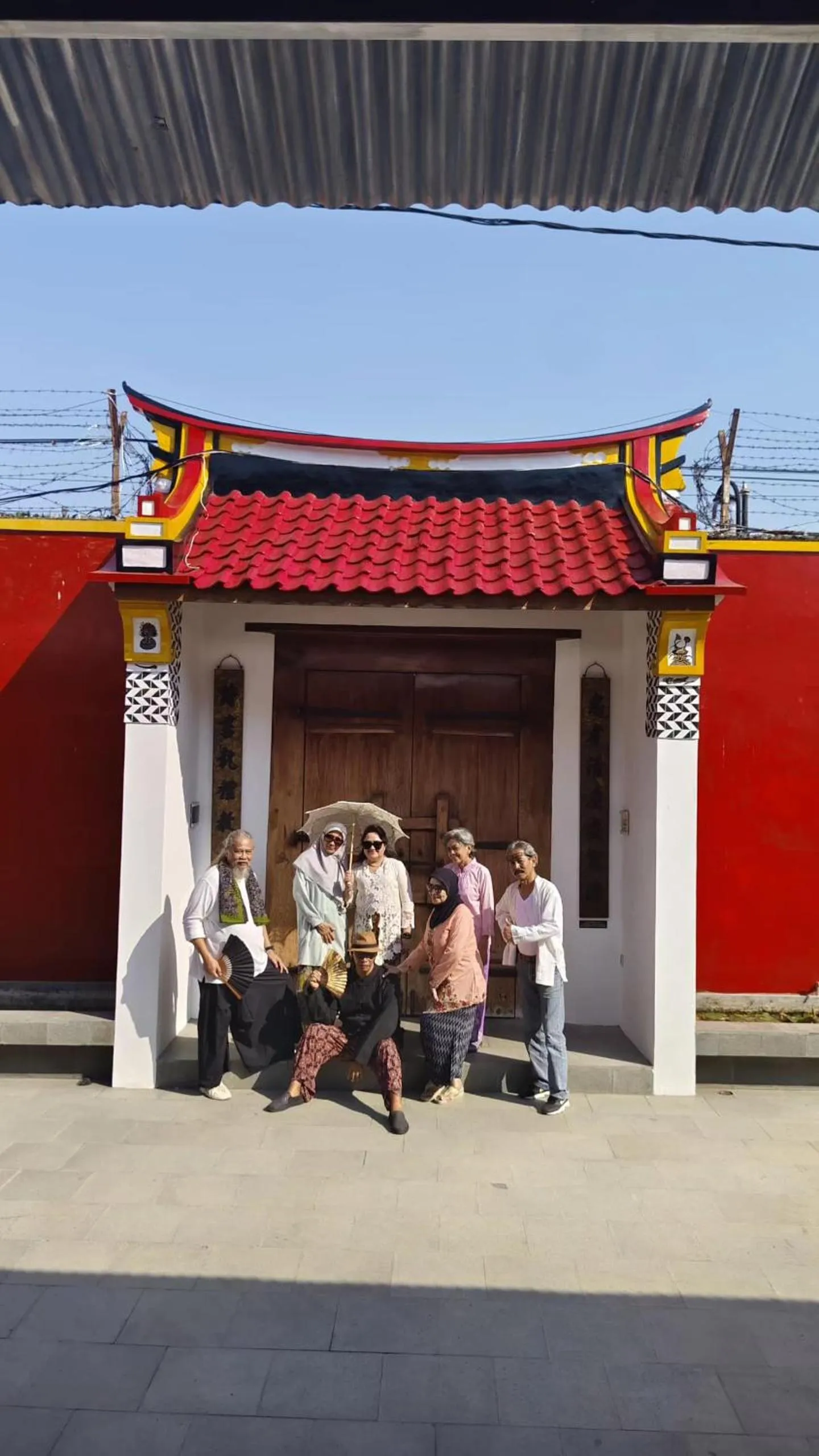 group of guests in Tiongkok Kecil Heritage Lasem