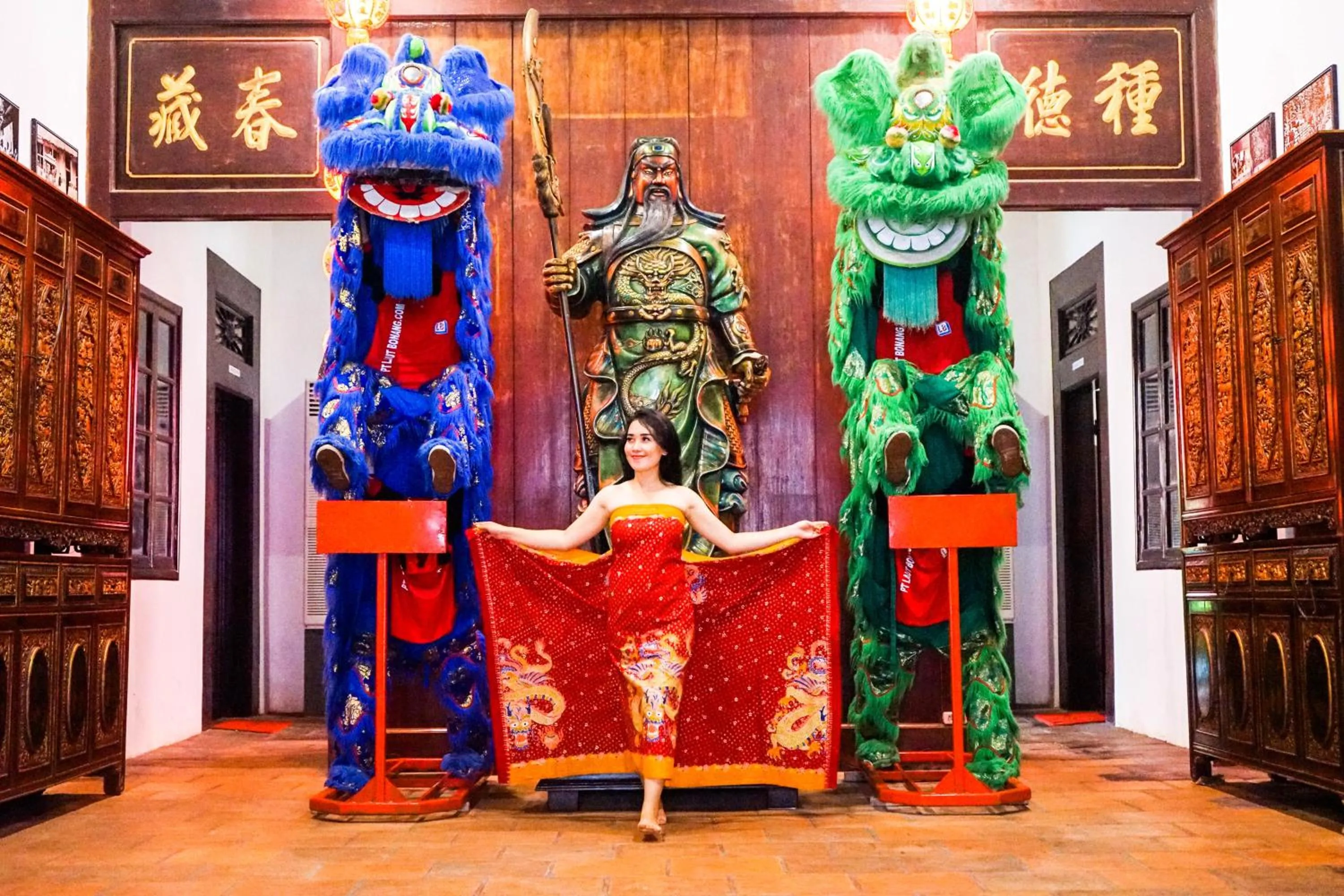 Entertainment in Tiongkok Kecil Heritage Lasem