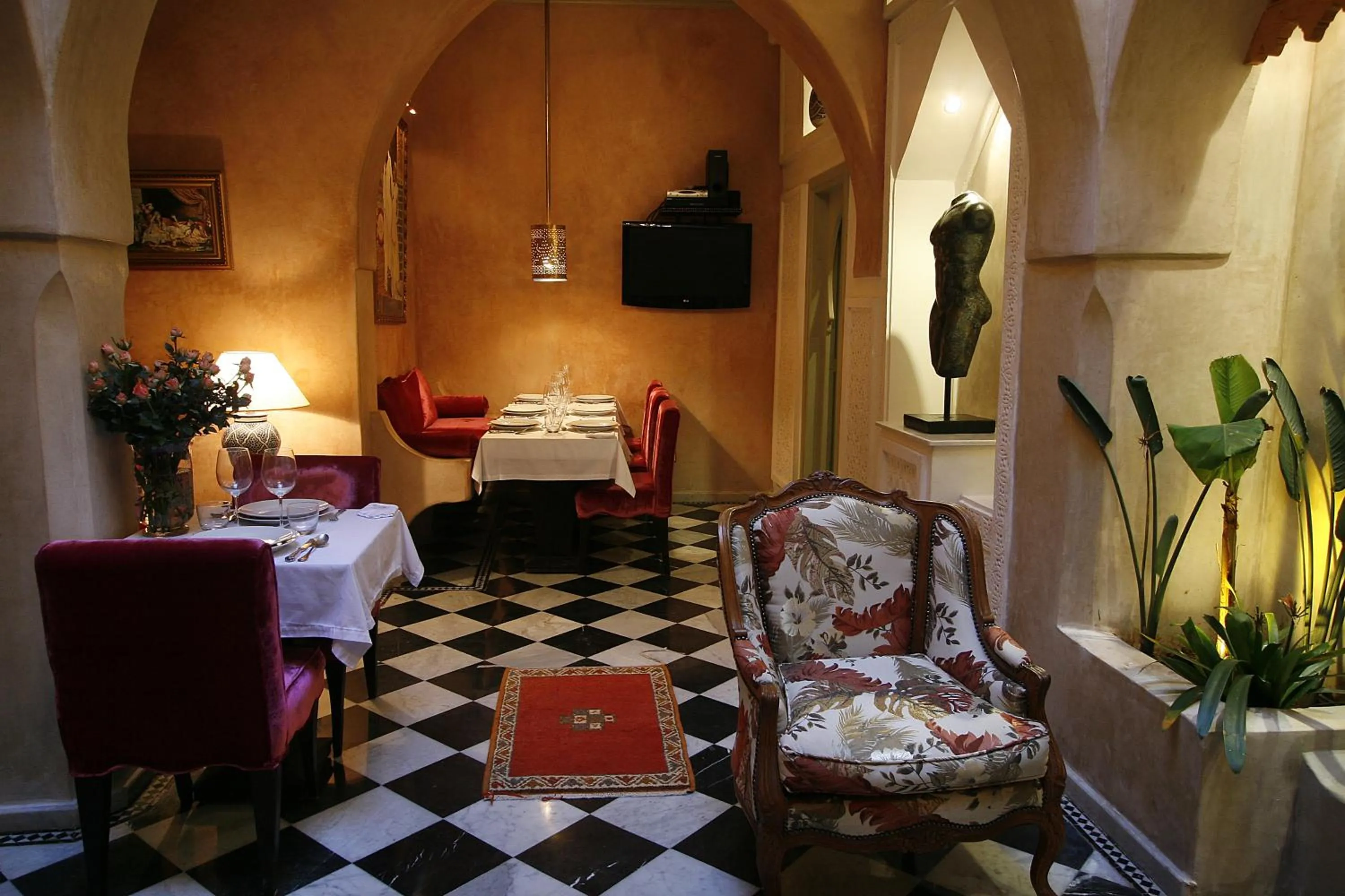 Lounge or bar in Riad Moullaoud