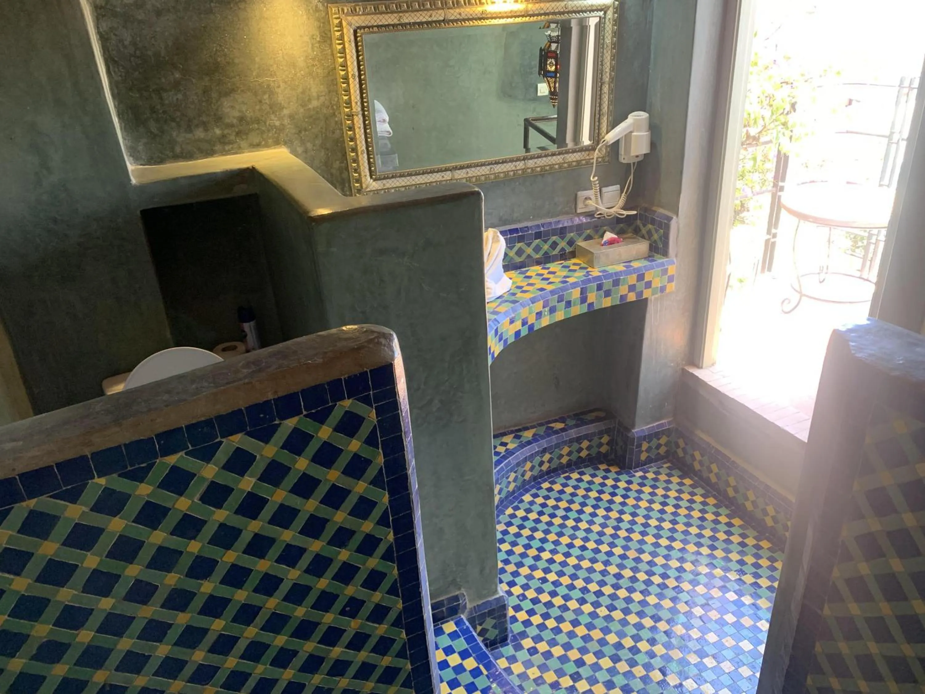 Bathroom in Riad Moullaoud