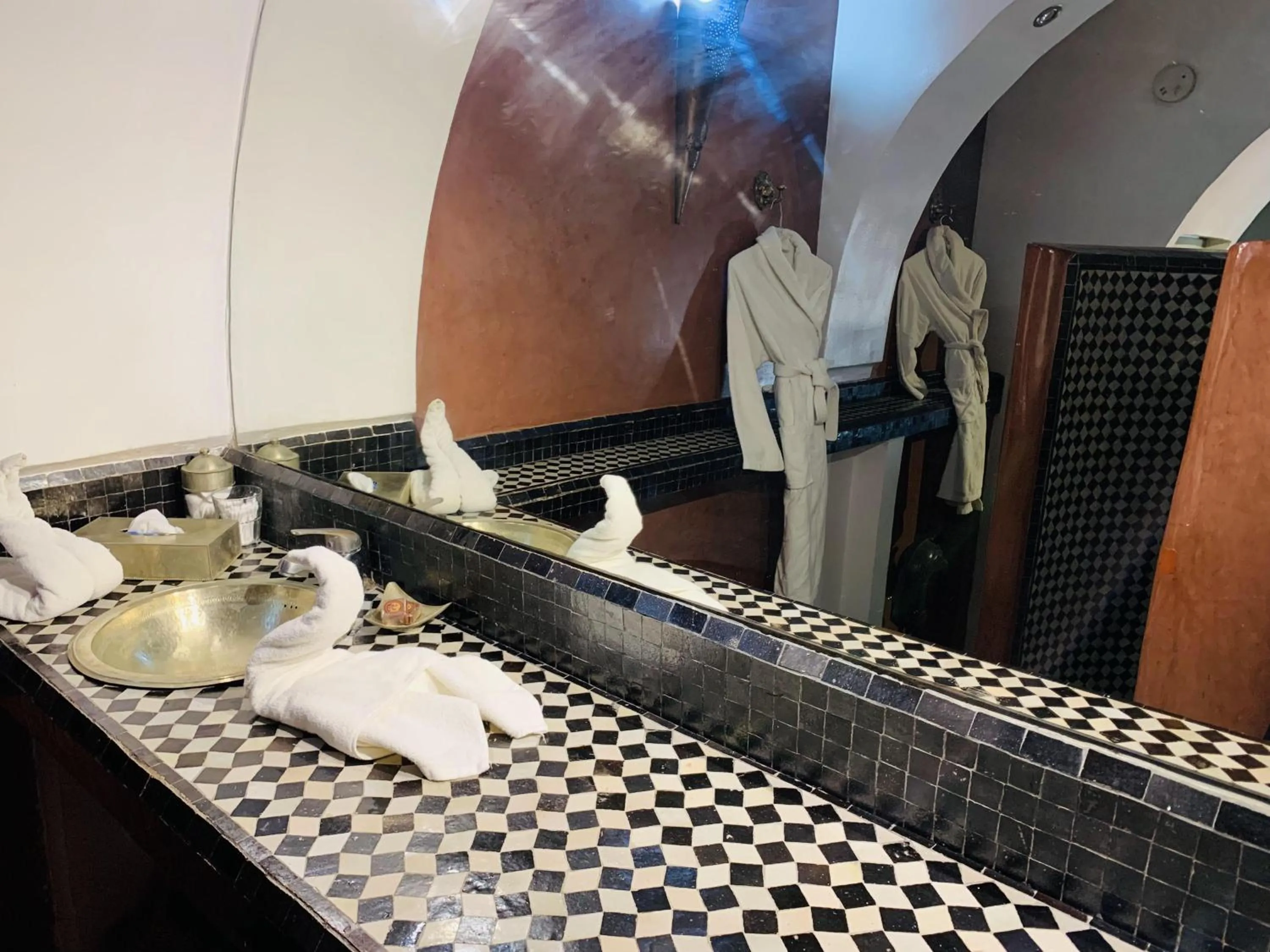 Bathroom in Riad Moullaoud