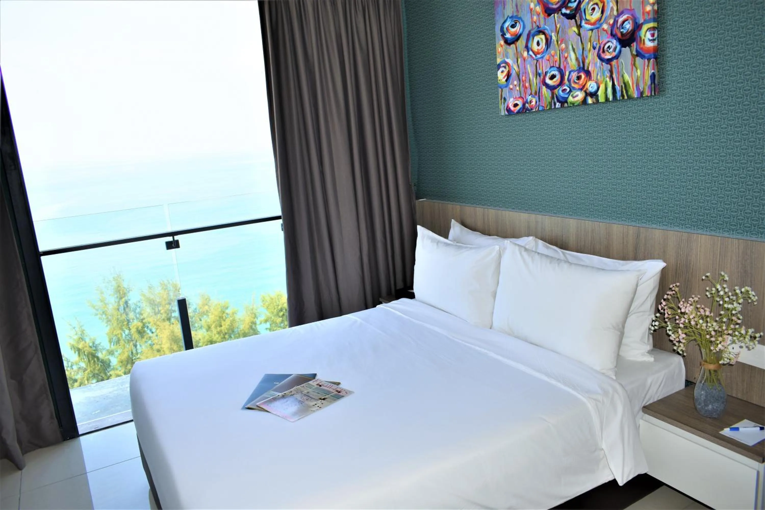 Bed in D'Wharf Hotel & Serviced Residence