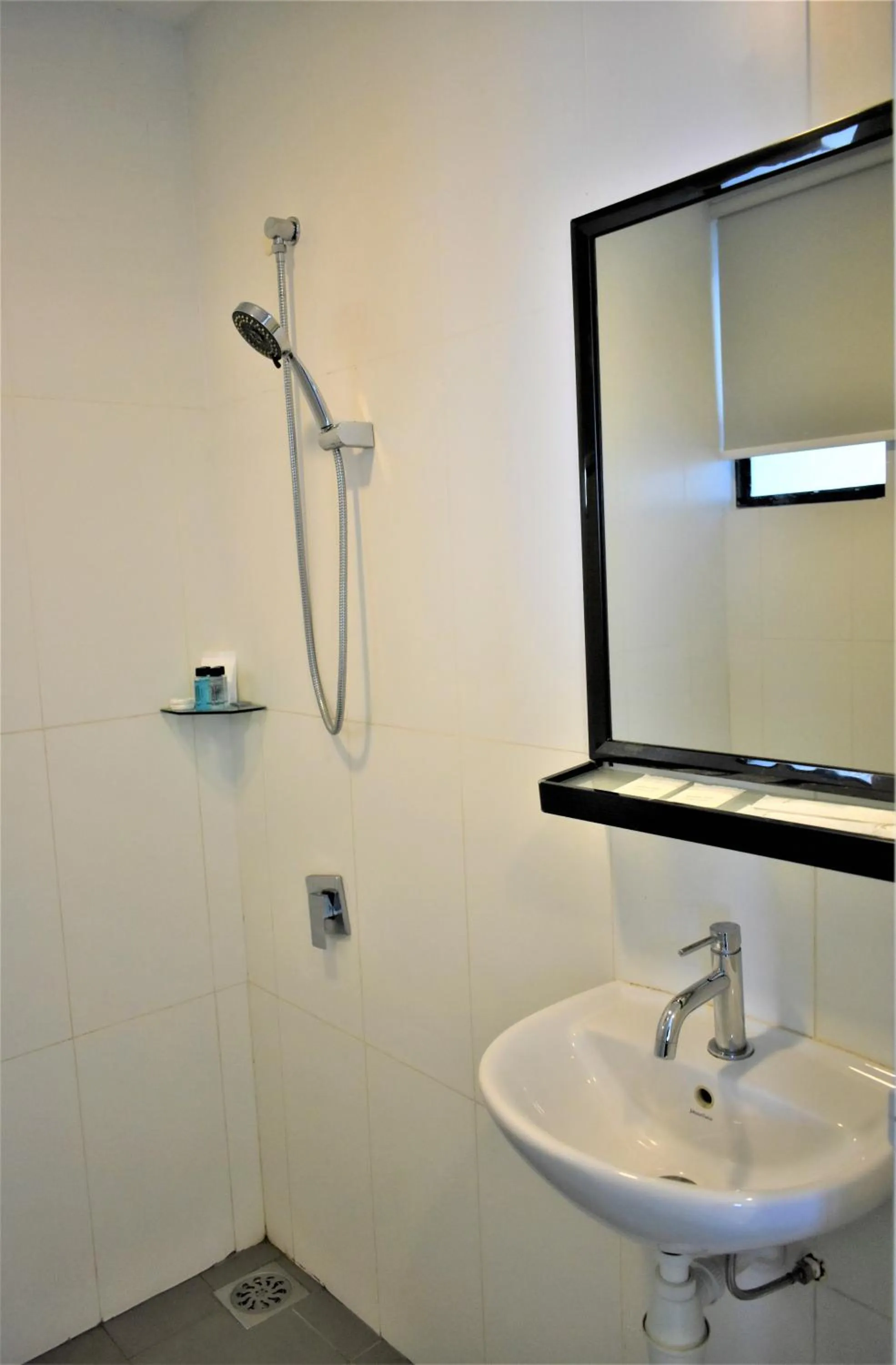 Shower in D'Wharf Hotel & Serviced Residence