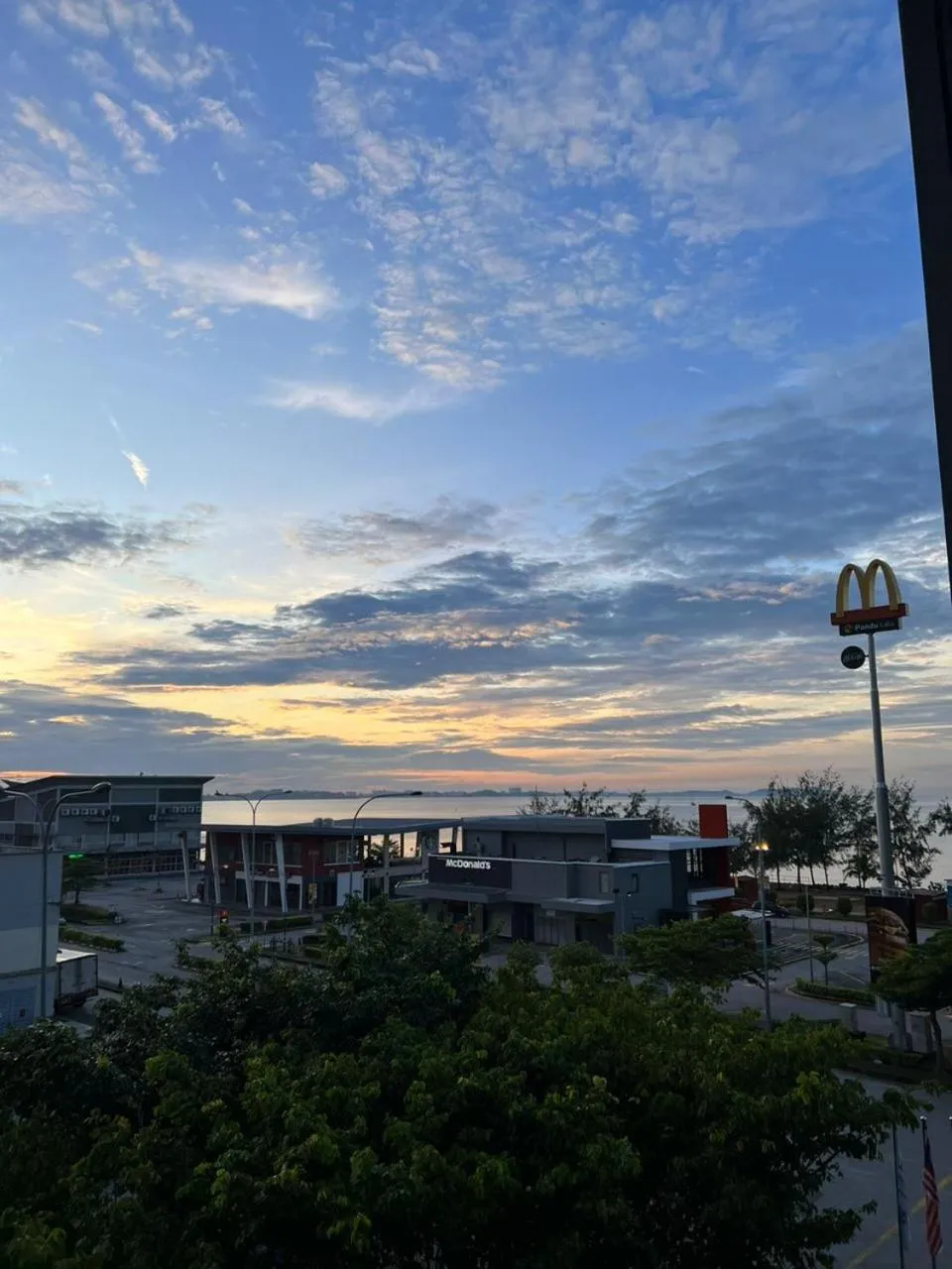 D'Wharf Hotel & Serviced Residence