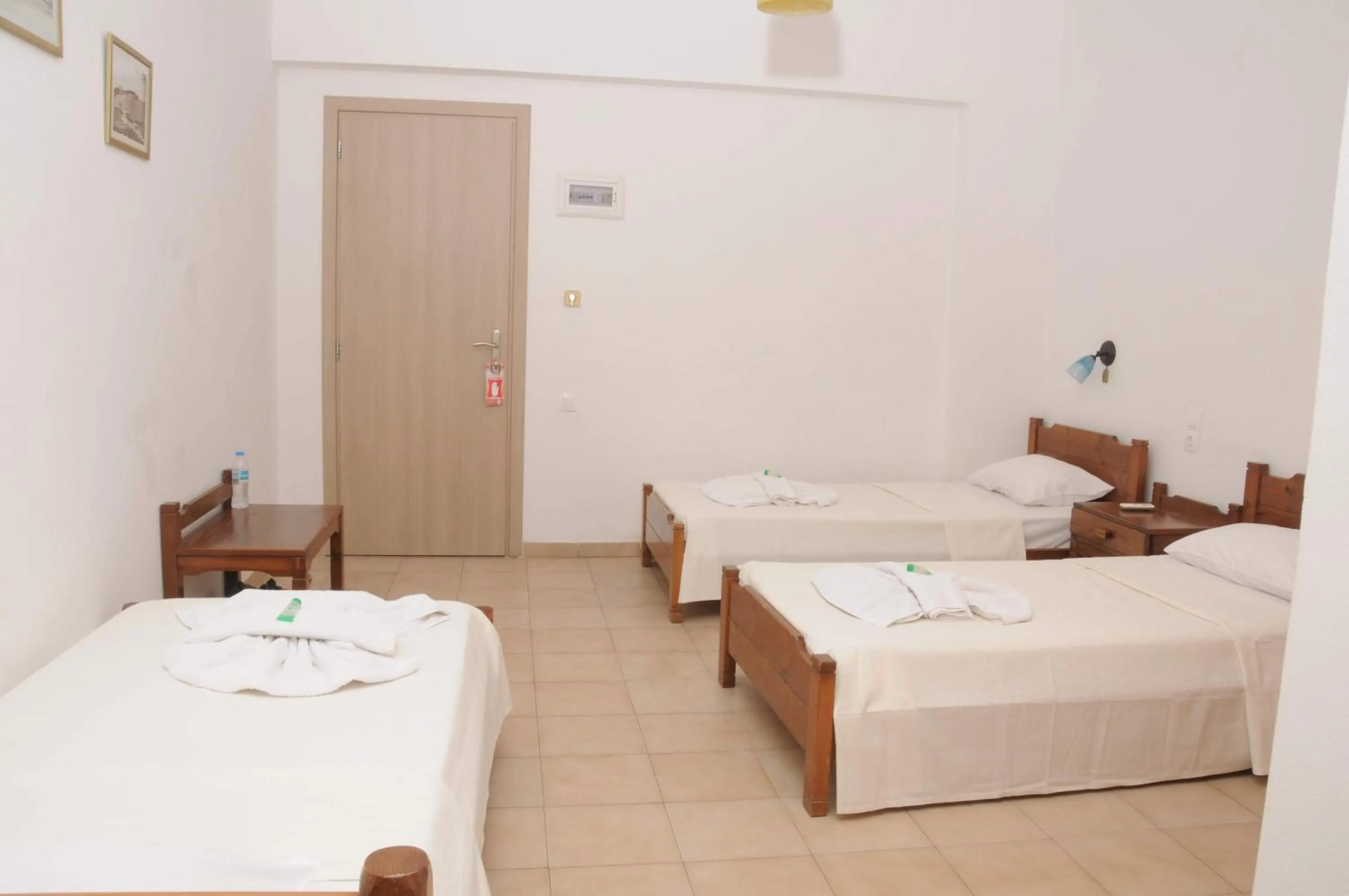 Bedroom, Bed in Mastorakis Hotel and Studios