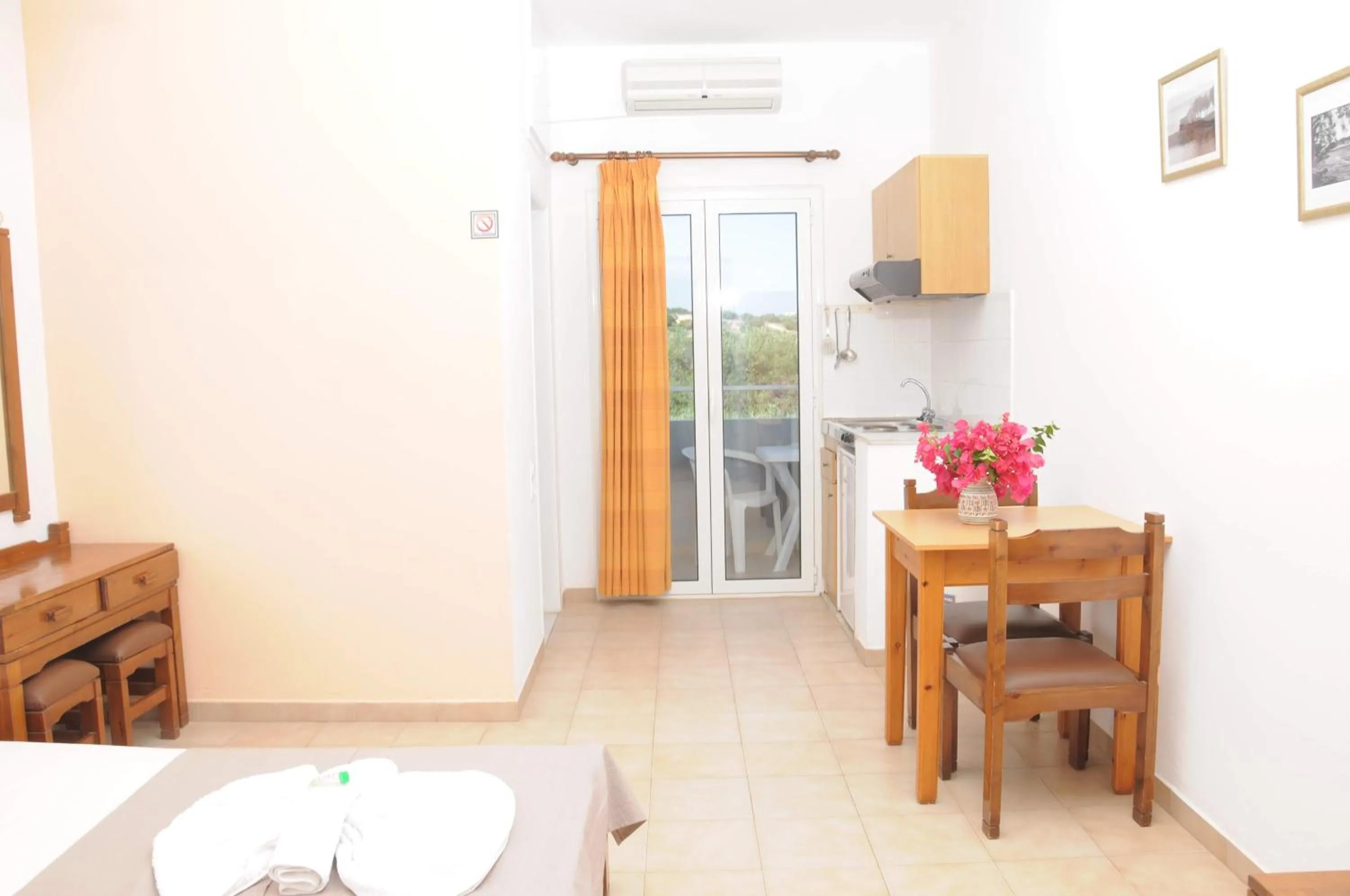 Kitchen or kitchenette in Mastorakis Hotel and Studios