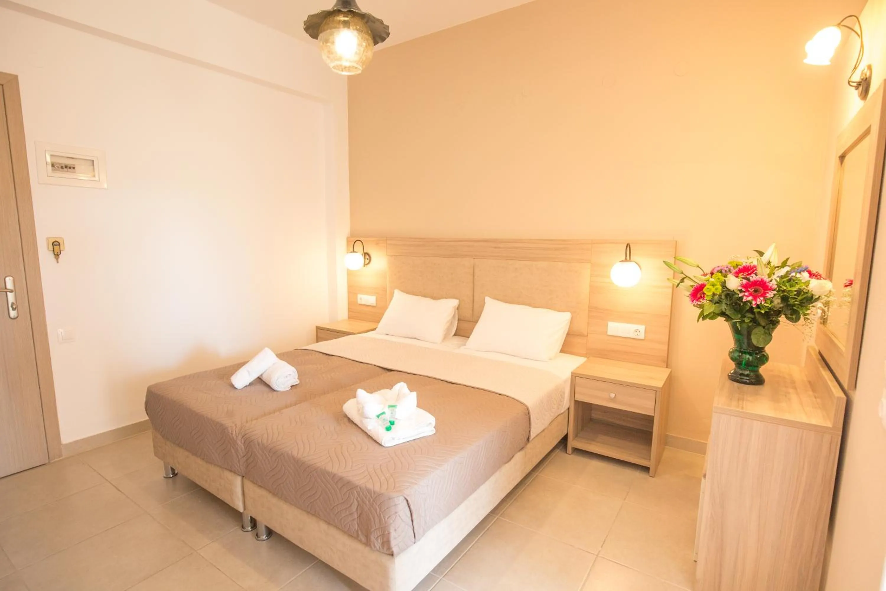 Bedroom, Bed in Mastorakis Hotel and Studios