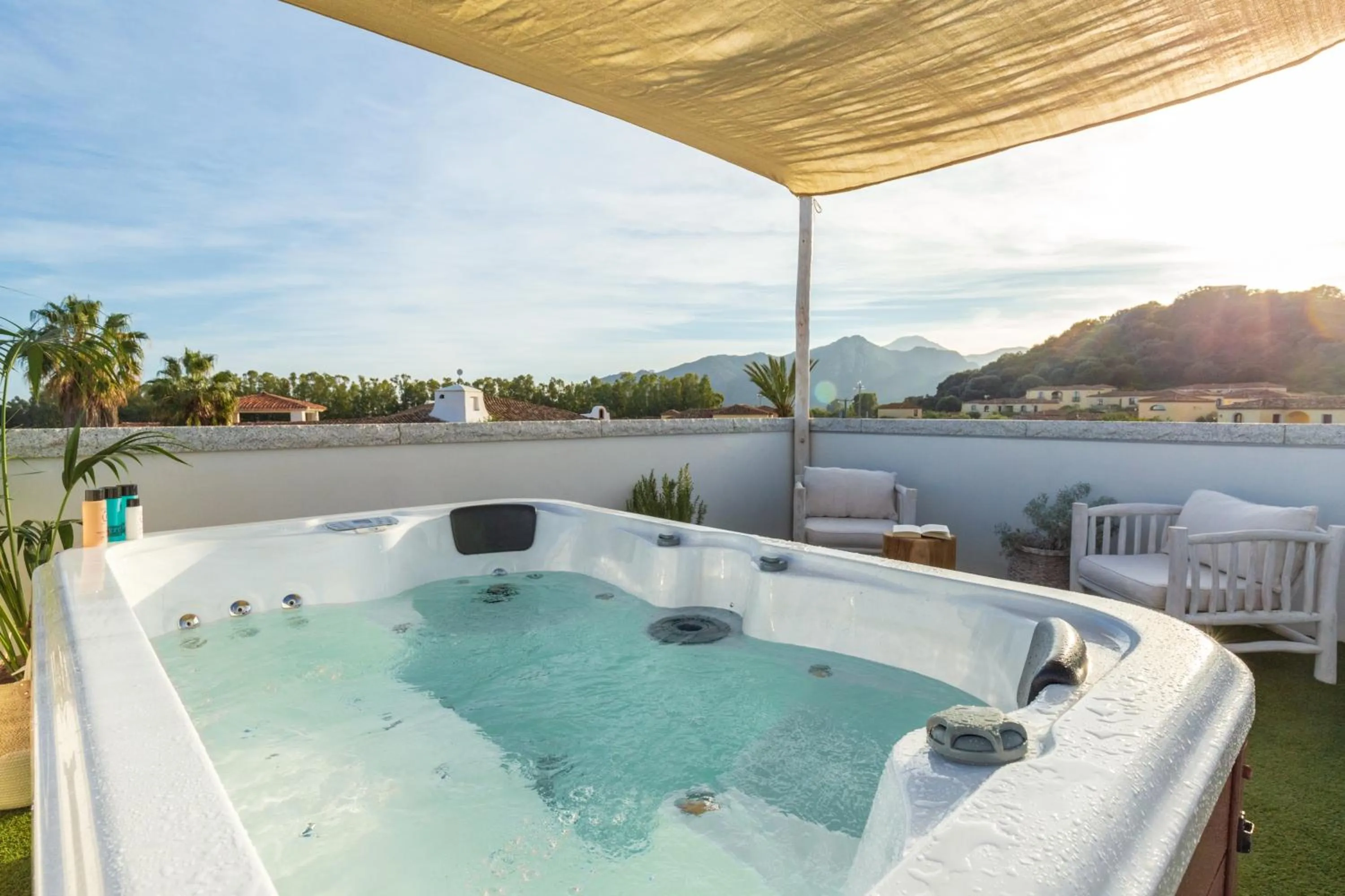 Hot Tub in Corte Bianca - Adults Only & SPA - Bovis Hotels
